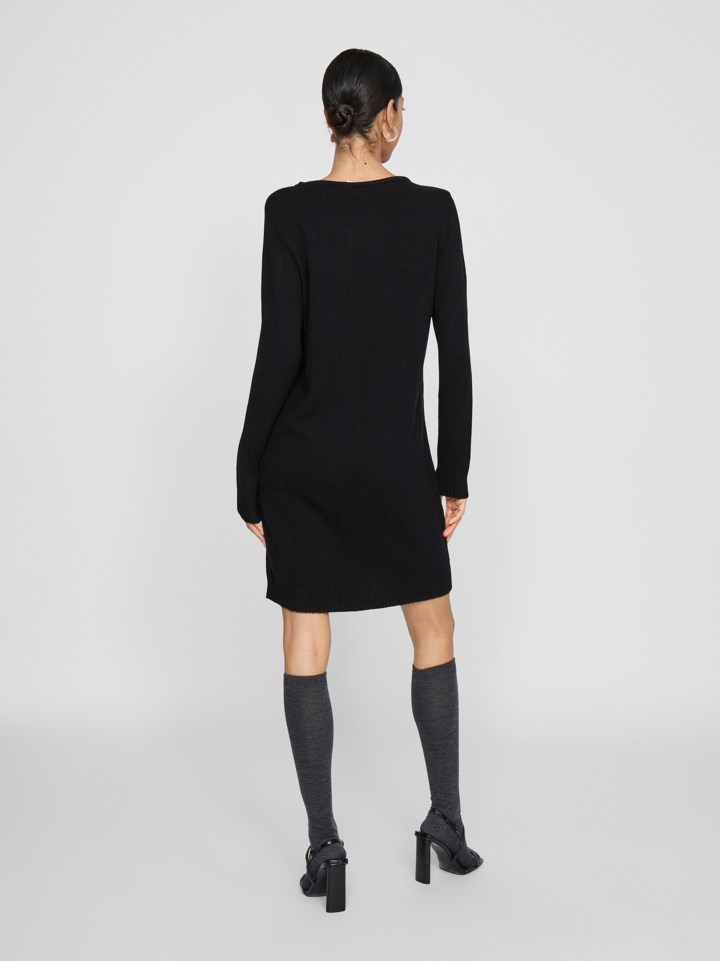 Vila Robe en tricot »VIRIL KNIT DRESS« trageangenehme Viskosemischung