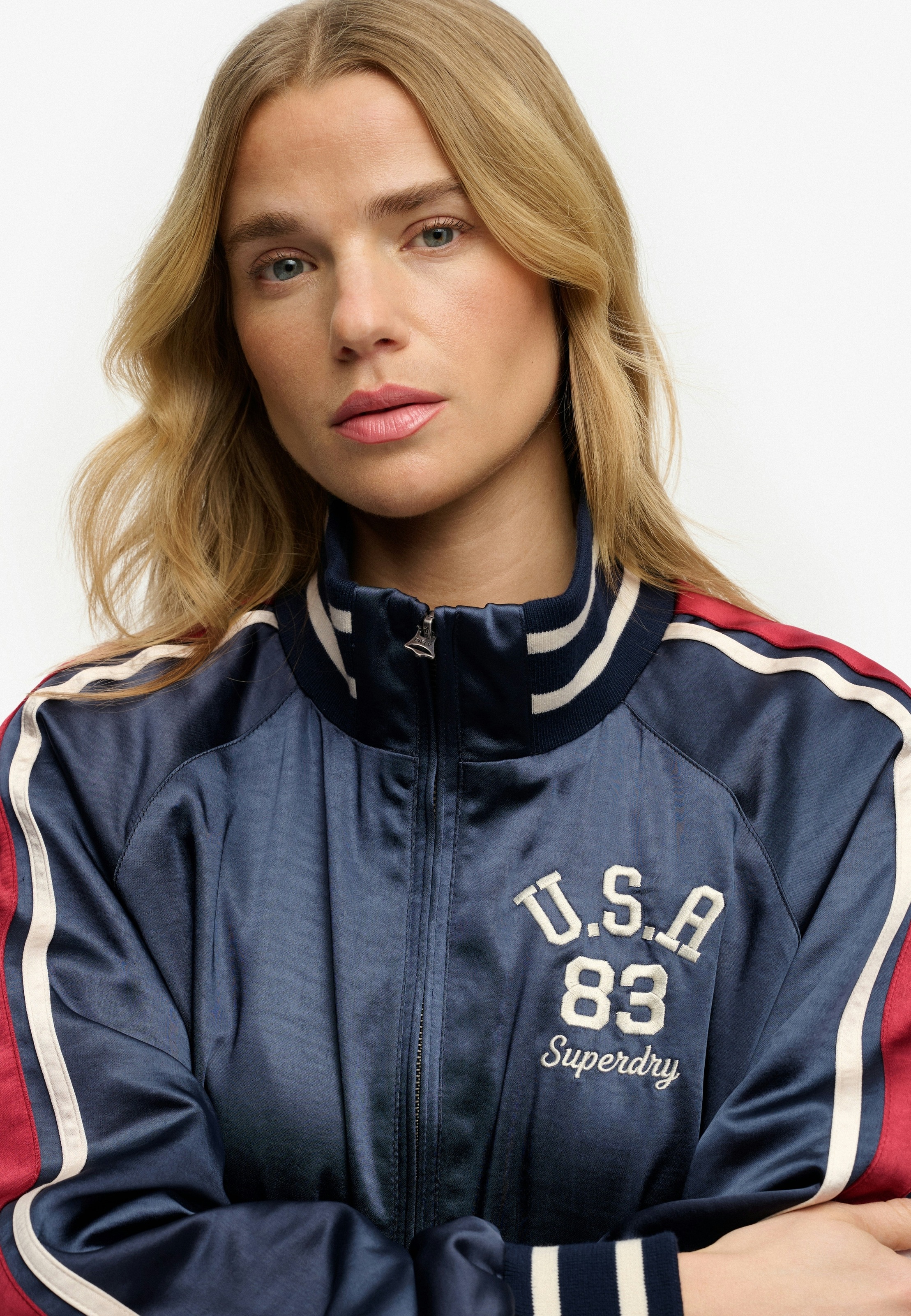 Superdry Blouson »SUIKA TRACK JACKET« fibre synthétique, oversize