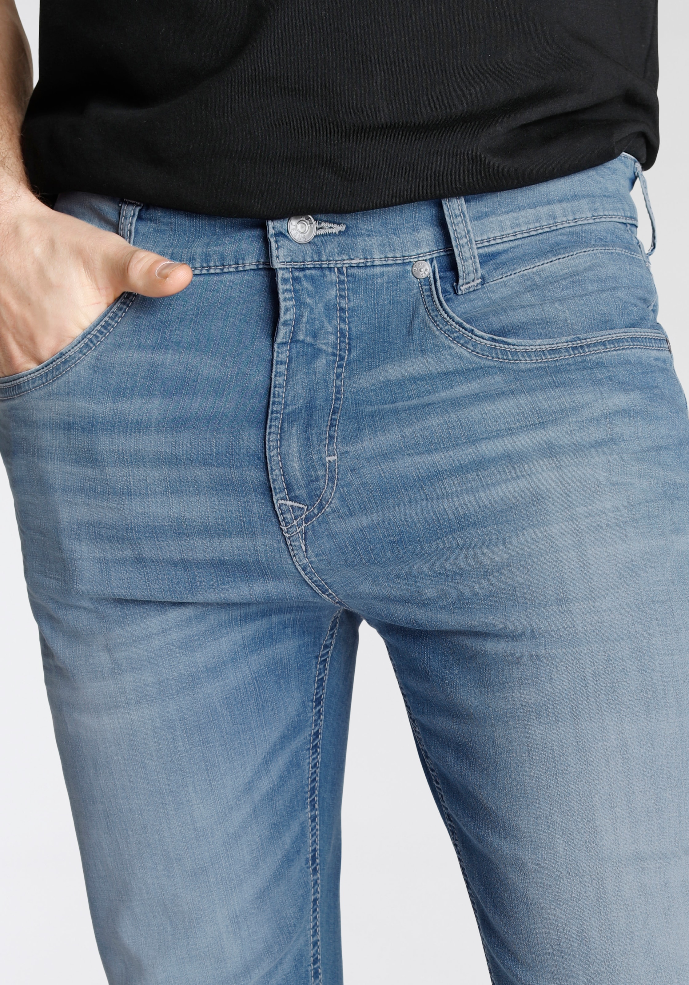 MAC Slim-fit-Jeans »Arne-Pipe light«, schmaler figurbetonender Schnitt