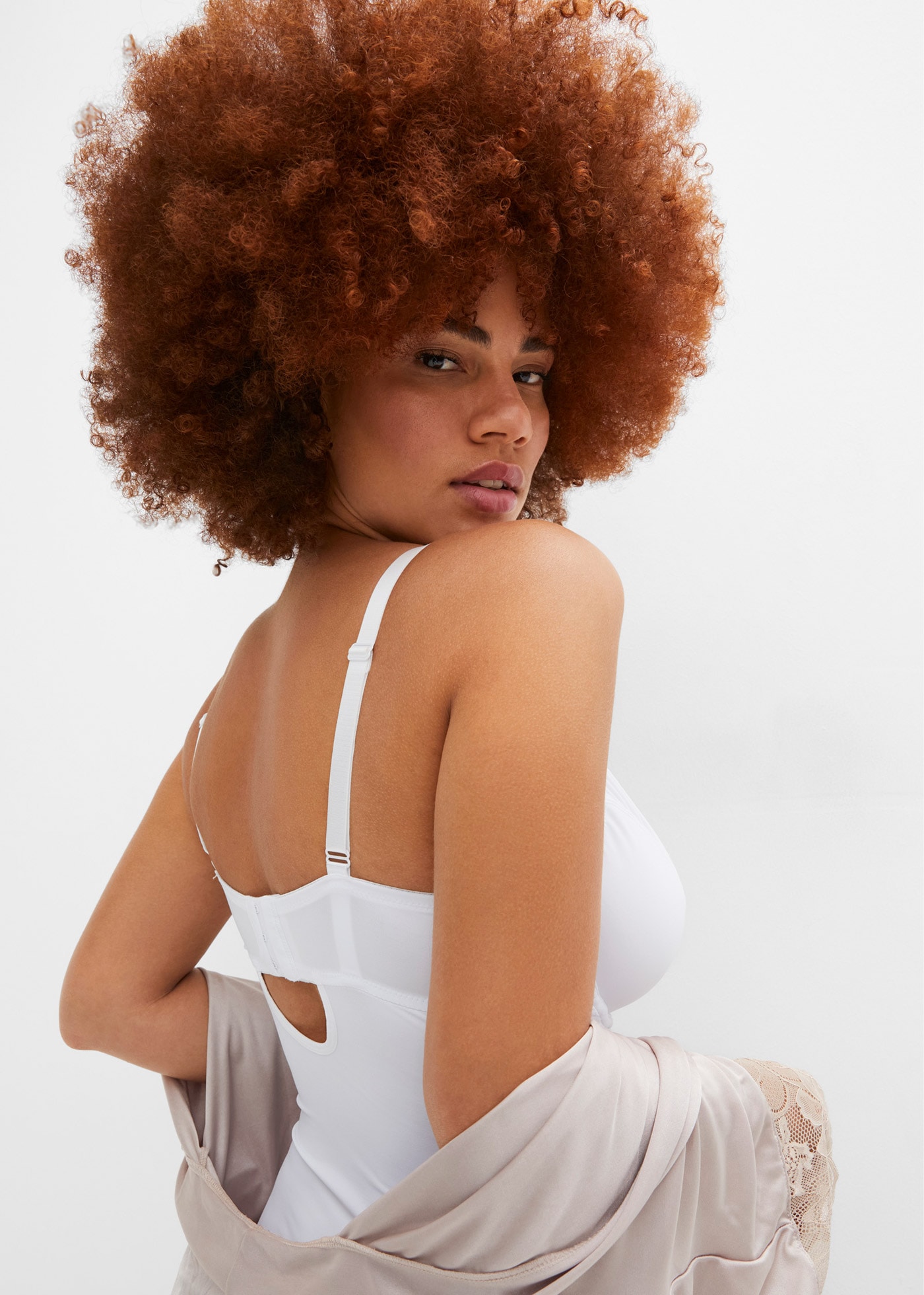 bonprix Corps sculptant »Medium Shape Body« mit Baumwollfutter in den Cups, Medium Shape Body