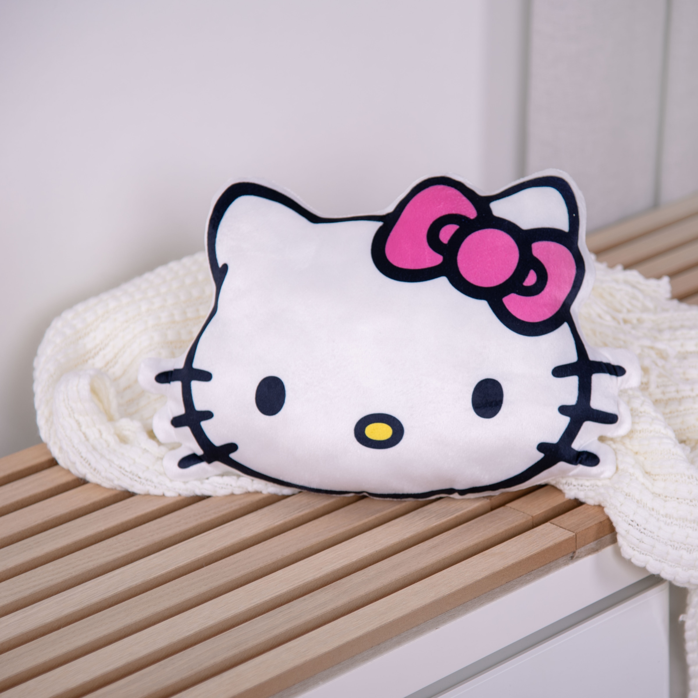 Hello Kitty Dekokissen »Hello Kitty« hochfarbig bedruckt