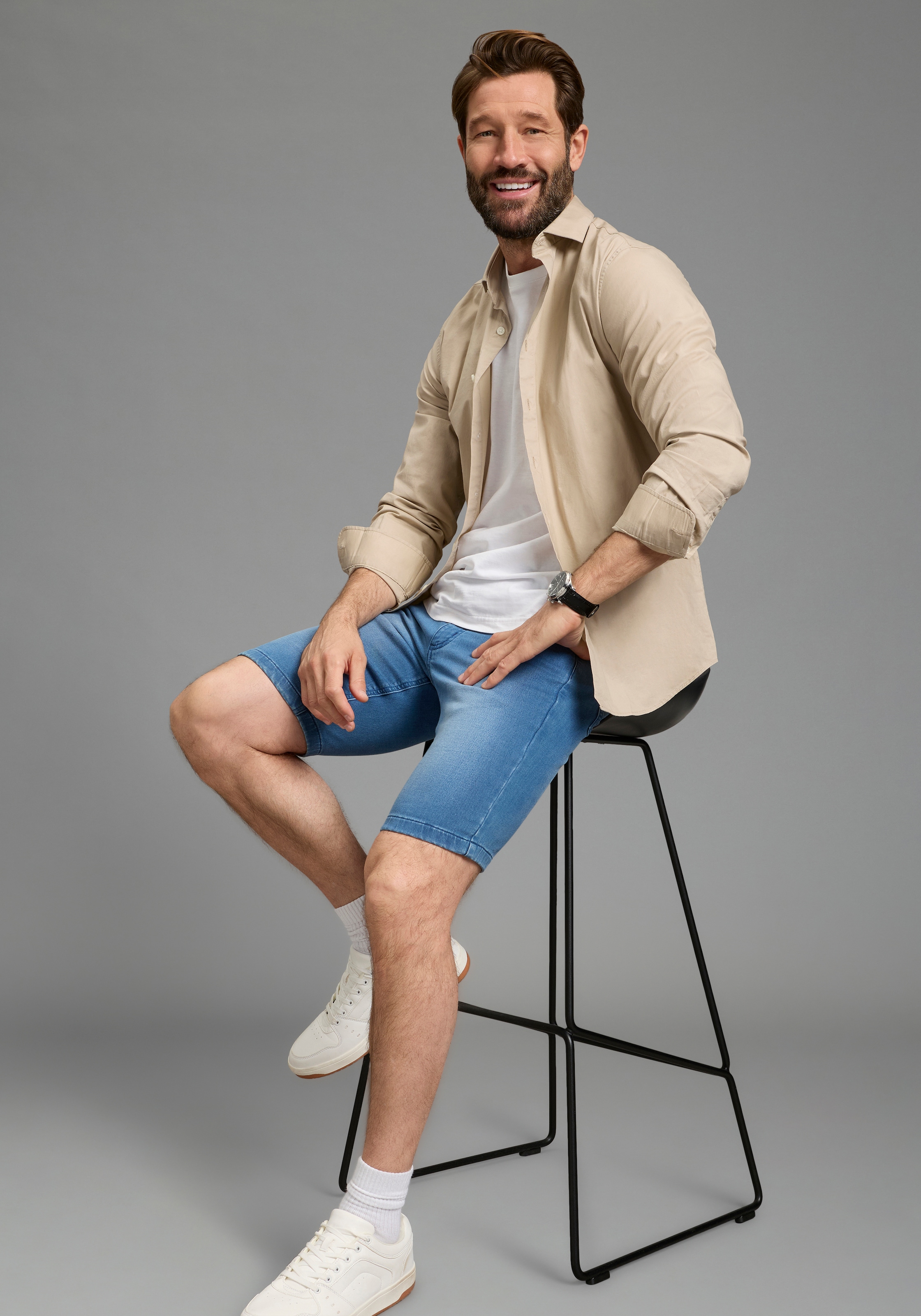 Arizona Short en jean gerade geschnittenes Bein, Regular Fit Passform