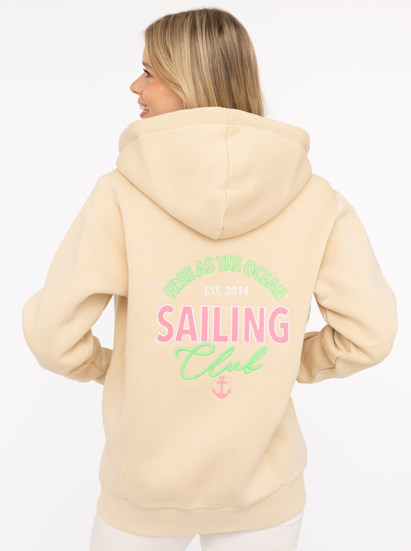 Zwillingsherz Kapuzensweatjacke »"Sailing Club"« Kapuzensweatjacke mit grosser SAILING Applikation am Rücken und Tasche