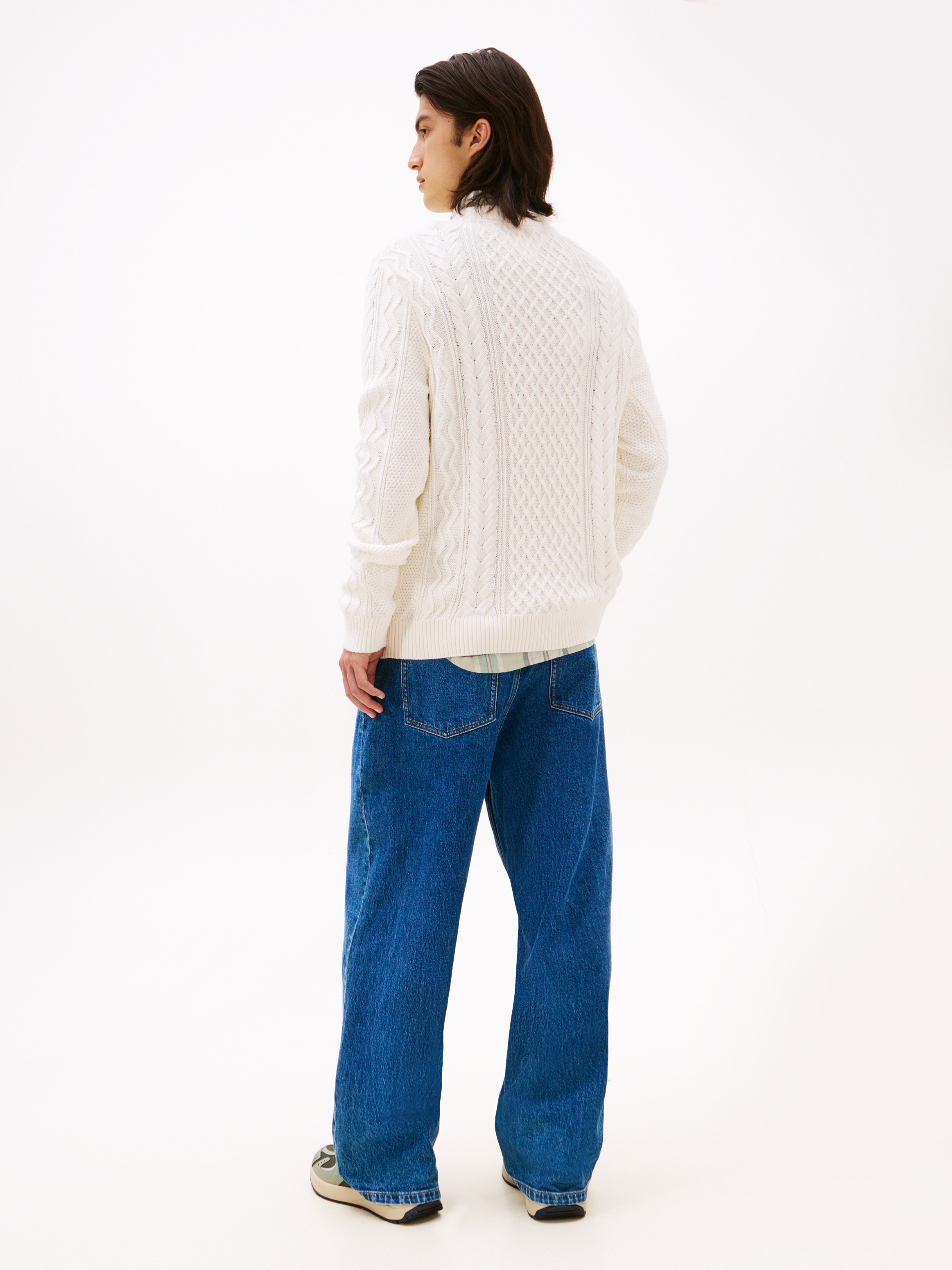 Tommy Jeans Strickpullover »BADGE CABLE«, Slim Fit, Rundhals