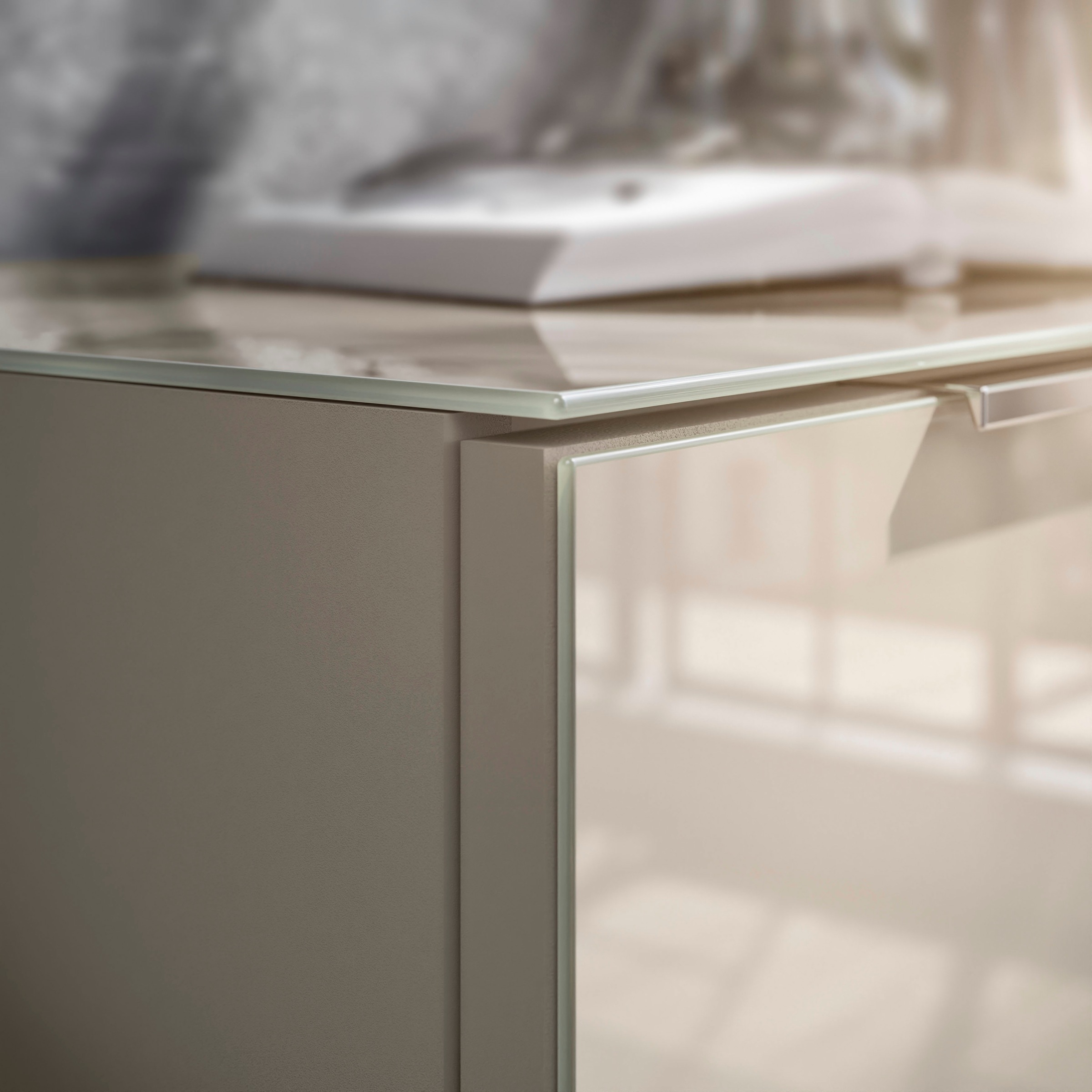 HBZ Kommode »Santorin, BxHxT 180x99x40 cm«, (1 St.), Breite 180cm, Softclose für Türen und Schubkästen, Melaminbeschichtung