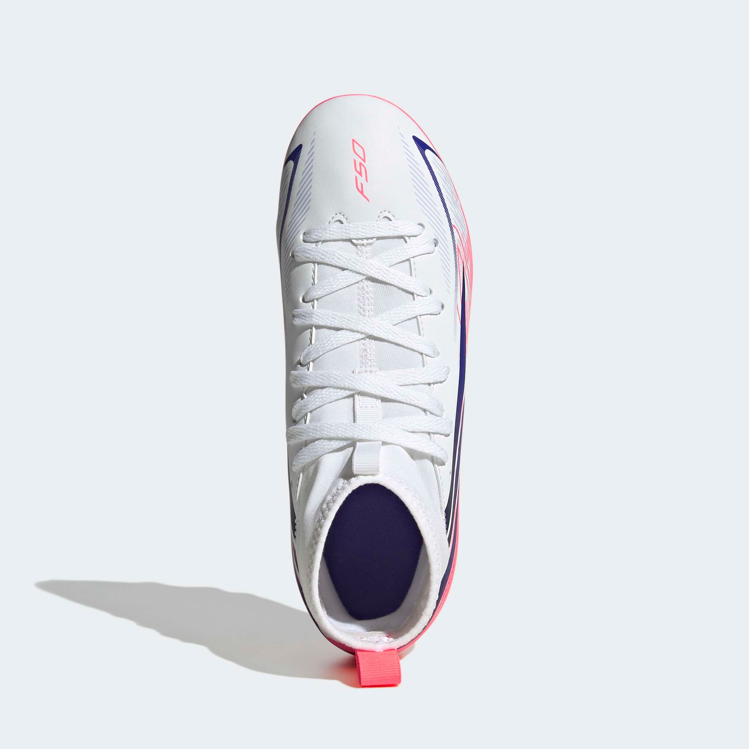 adidas Performance Chaussure de football »F50 HYPERFAST CLUB KIDS , FESTE BÖDEN/GEMISCHTE BÖDEN, HALBHOCH GESCHN«  adapté à de nombreux types de sols, pour adolescents et enfants