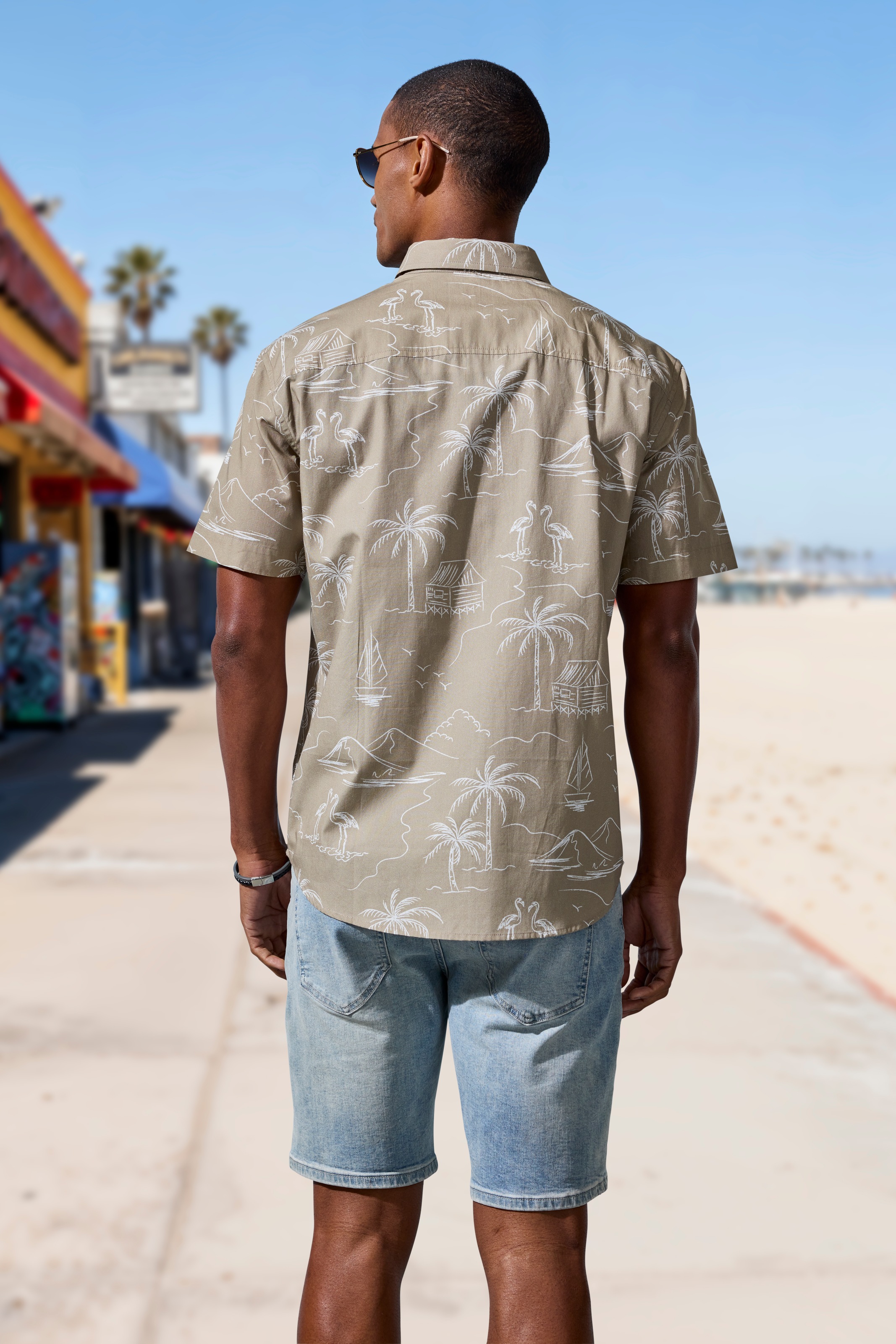 Buffalo Short en jean »5-Pocket Shorts,« mit normaler Bundhöhe, kurze Hose aus elastischer Denim-Qualität