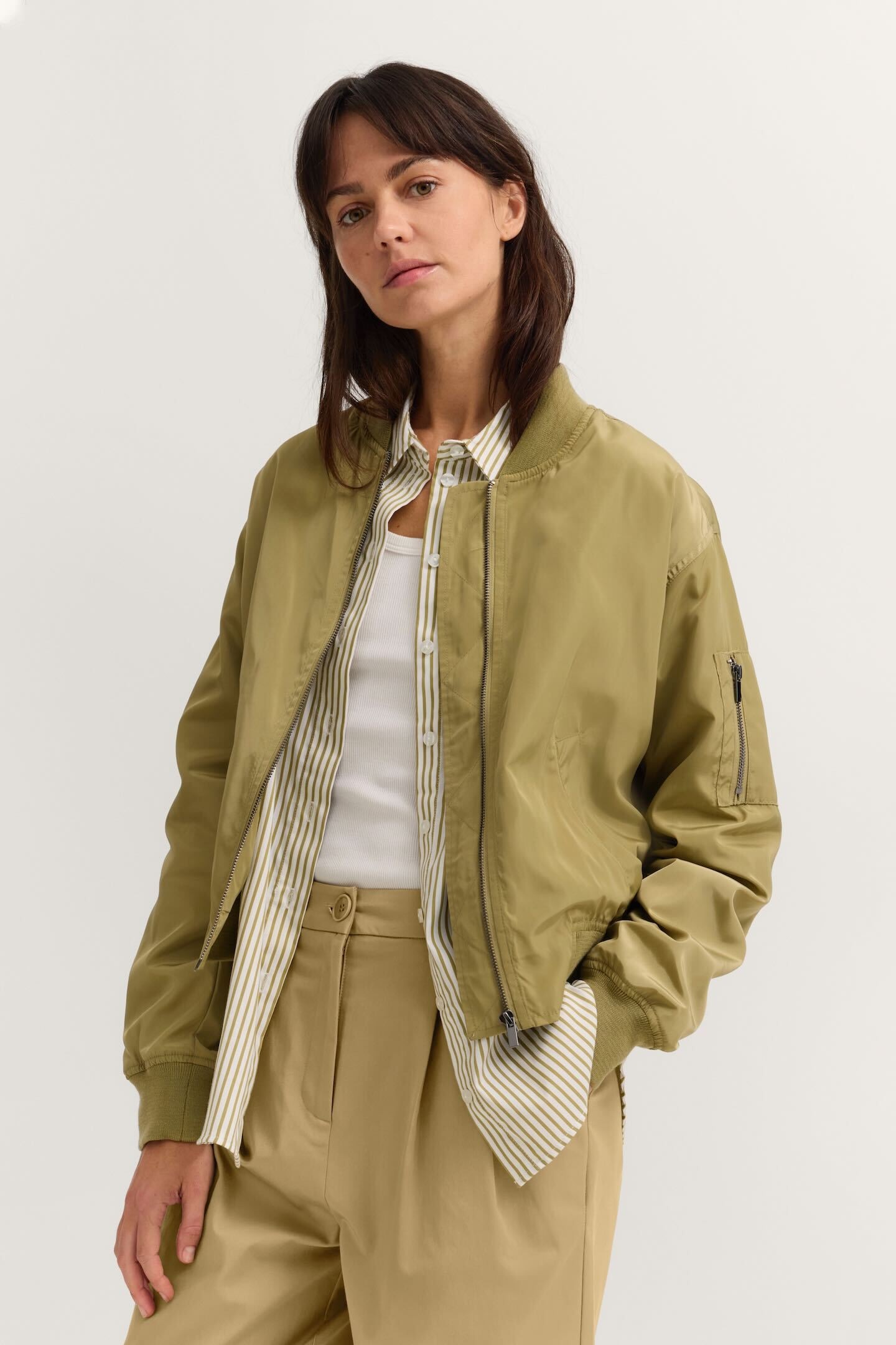 Image of bugatti Blouson "Kleiner Kragen" aus leicht glänzendem Oberstoff