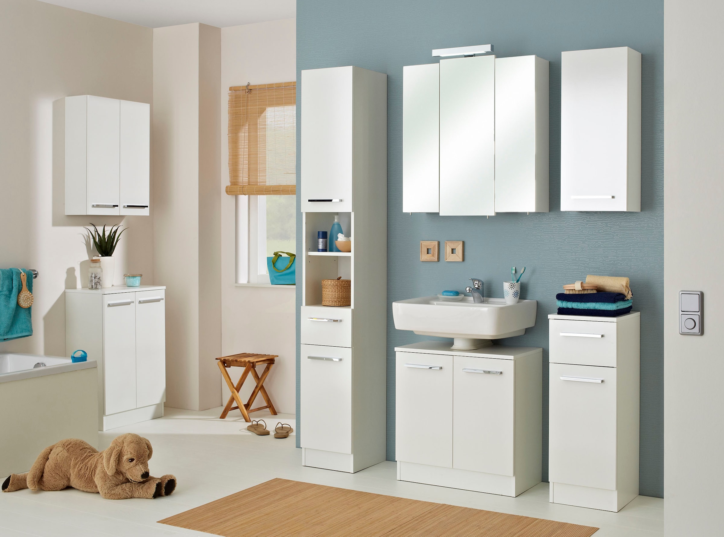 Saphir Hängeschrank »Quickset 335 Badschrank 50 cm breit mit 2 Türen und 2 Einlegeböden« Badezimmer-Hängeschrank inkl. Griffe in Chrom Glanz