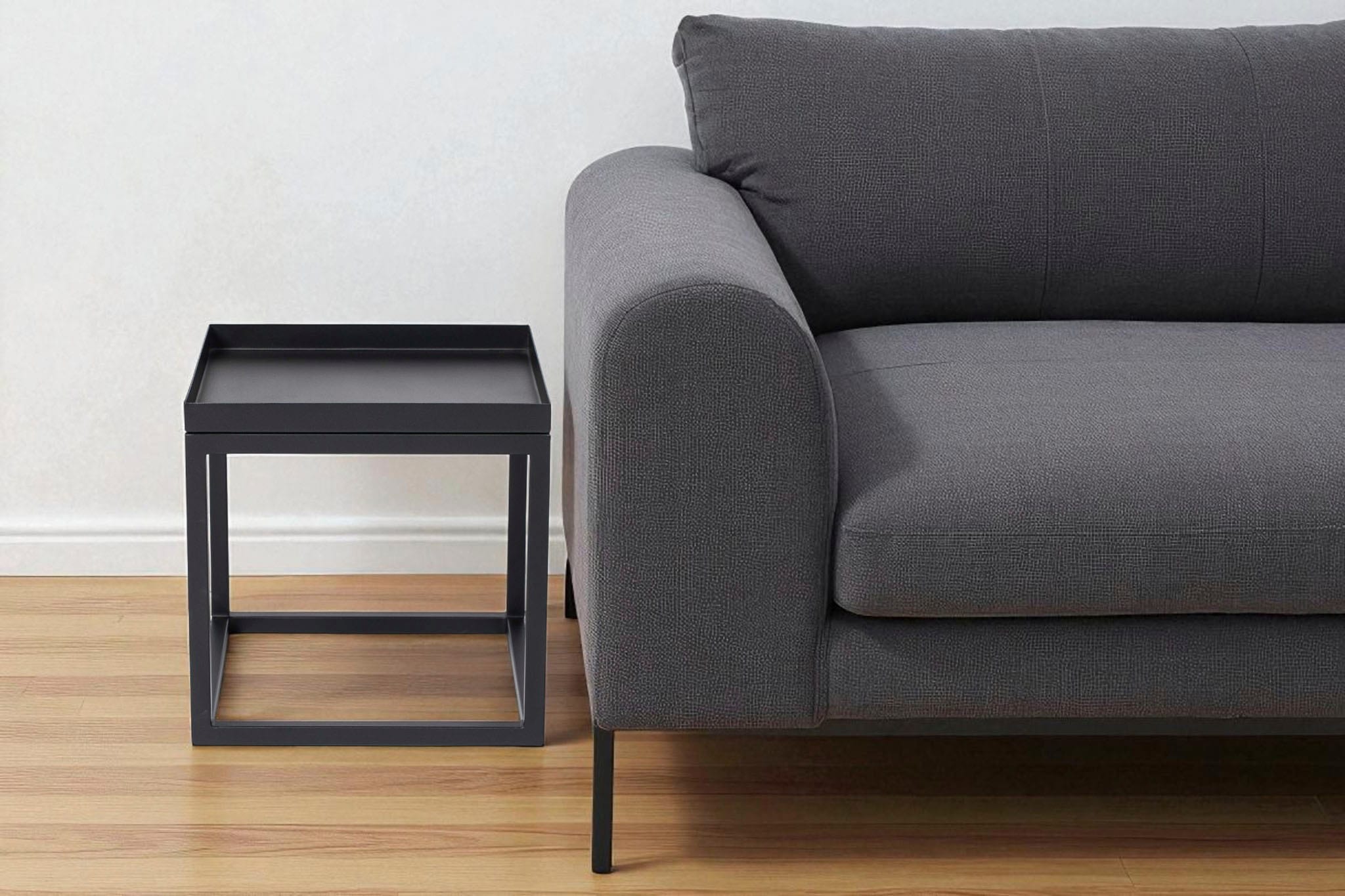 andas Couchtisch »Naantali« Schlichter Beistelltisch aus Metall