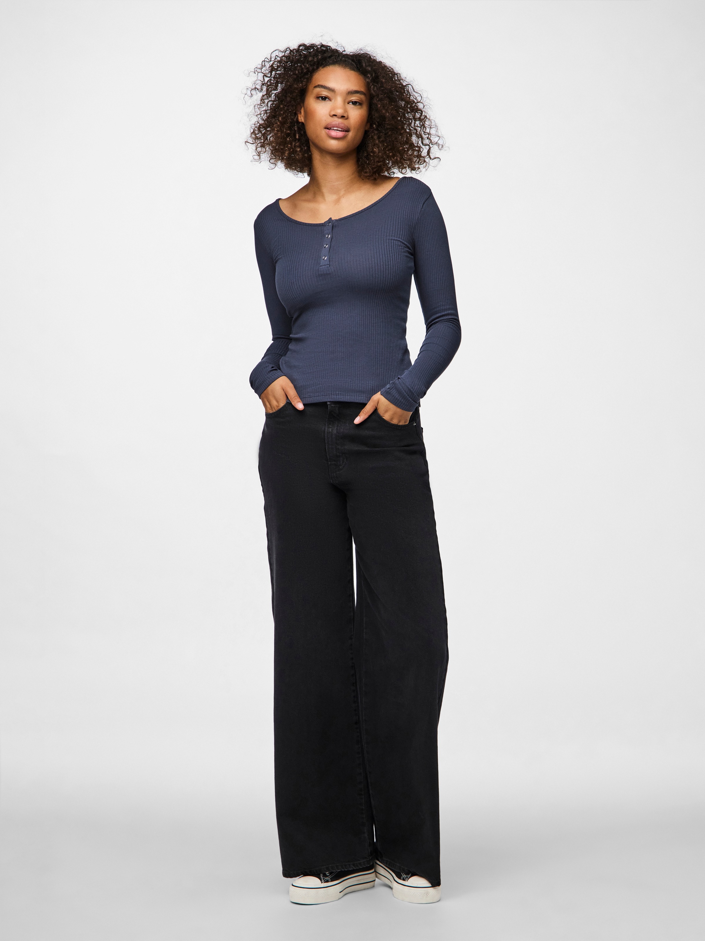 pieces Langarmshirt »PCKITTE LS TOP NOOS BC«