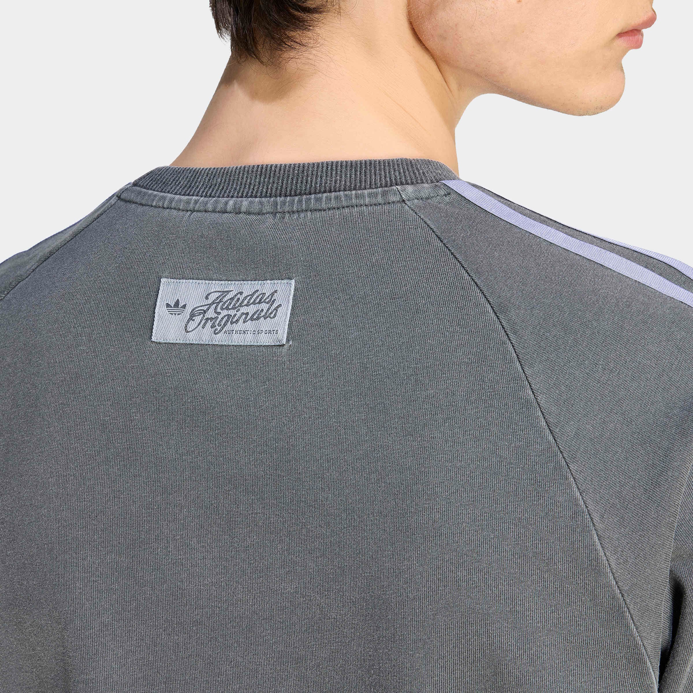 adidas Originals T-shirt »ADIDAS ORIGINALS RINGER, MIT VERWASCHENER GRAFIK«