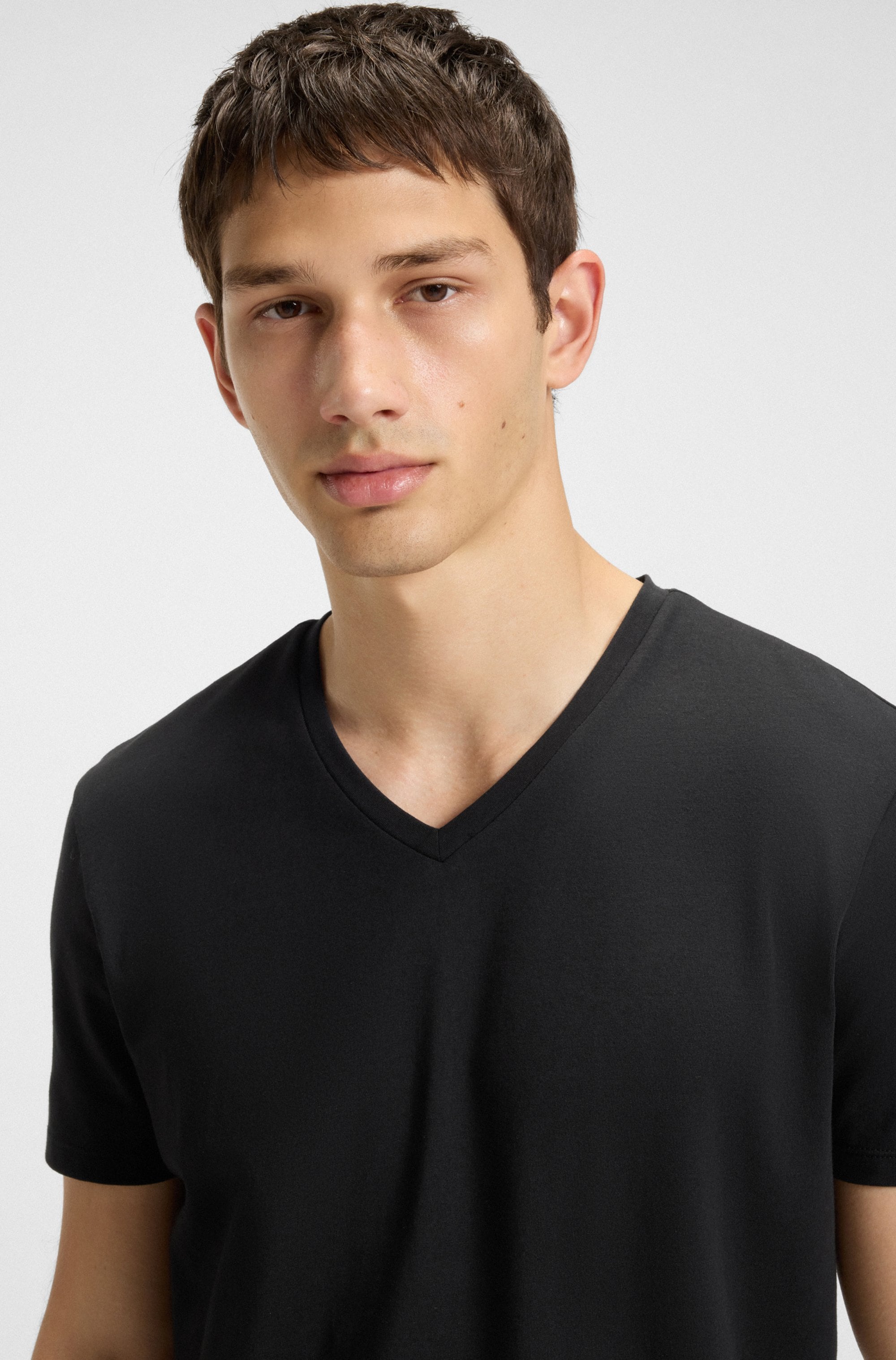 HUGO T-Shirt »HUGO-V« Packung, 2er,  V-Ausschnitt, Slim-Fit, HUGO Logo-Print