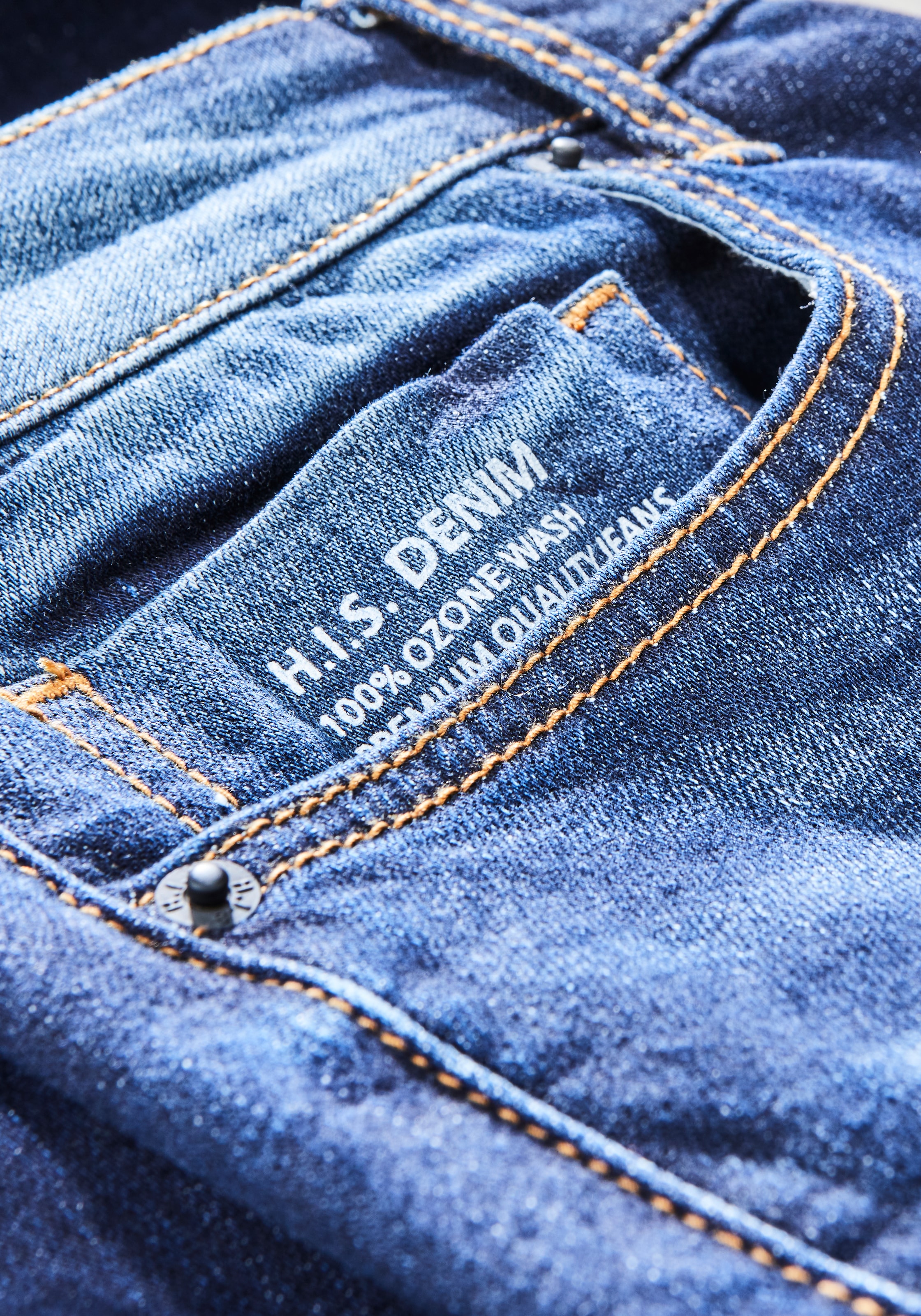 H.I.S Straight-Jeans »DIX«, Ökologische, wassersparende Produktion durch Ozon Wash