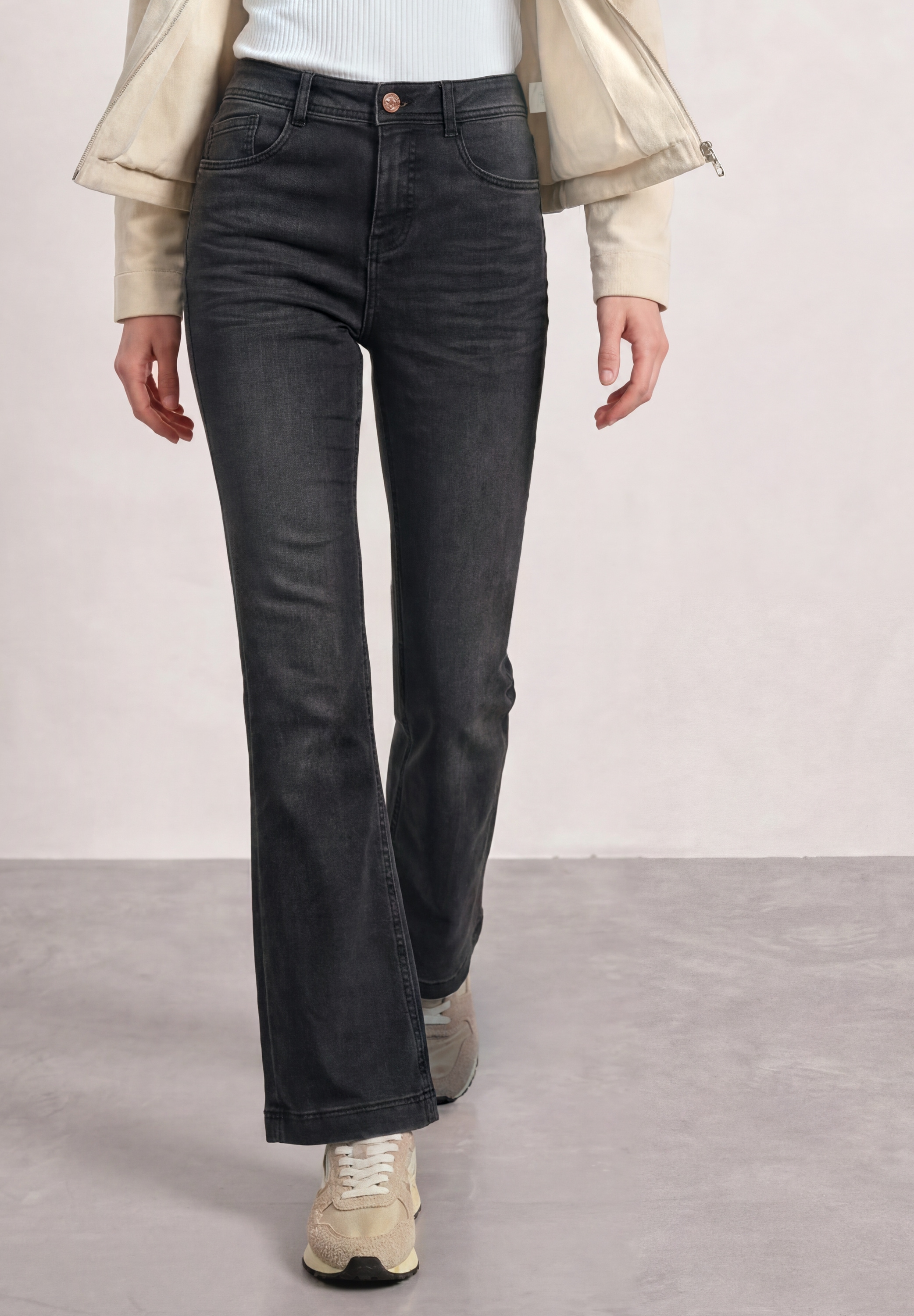 STREET ONE Jeans bootcut »Style Blaire« en coupe slim / stretch