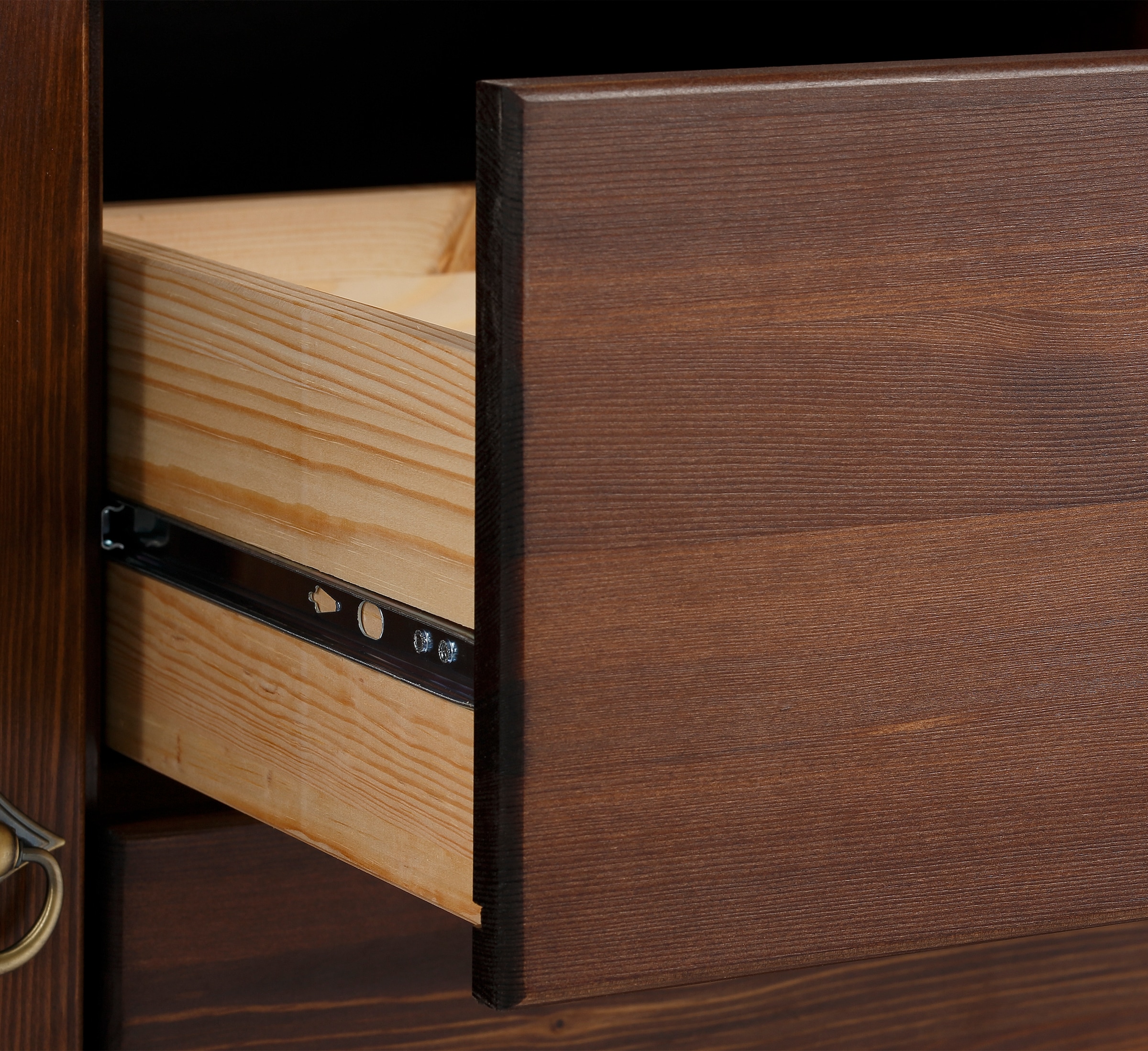 Home affaire Kombikommode »Tessin; Buffetunterschrank, klassischer Landhausstil«, aus massiver, FSC®-zertifizierter Kiefer, 128cm breit