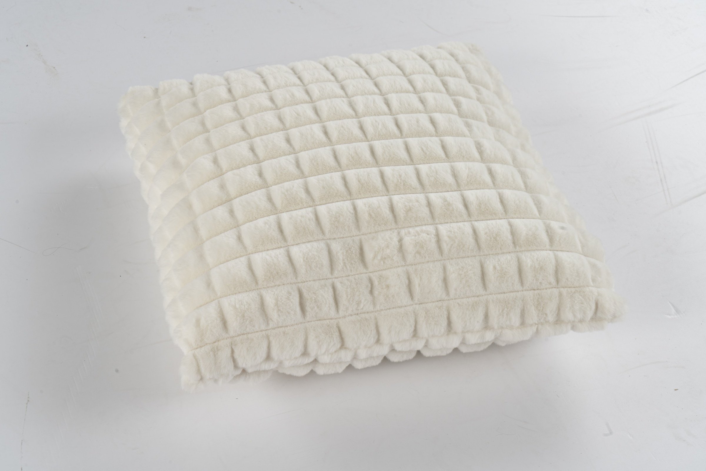 Kayoom Oreiller en fourrure »Dekokissen Cloud Lagoon 125«