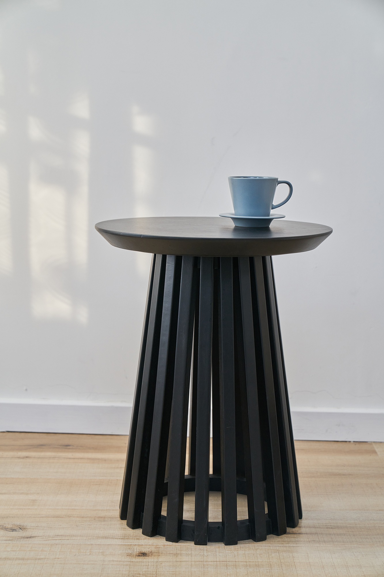 SIT Beistelltisch "Madrid Beistelltisch & Hocker 2-in-1 mit Schweizer Kante" 2-in-1 Funktion & elegante Tischplatte mit Schweizer Kante