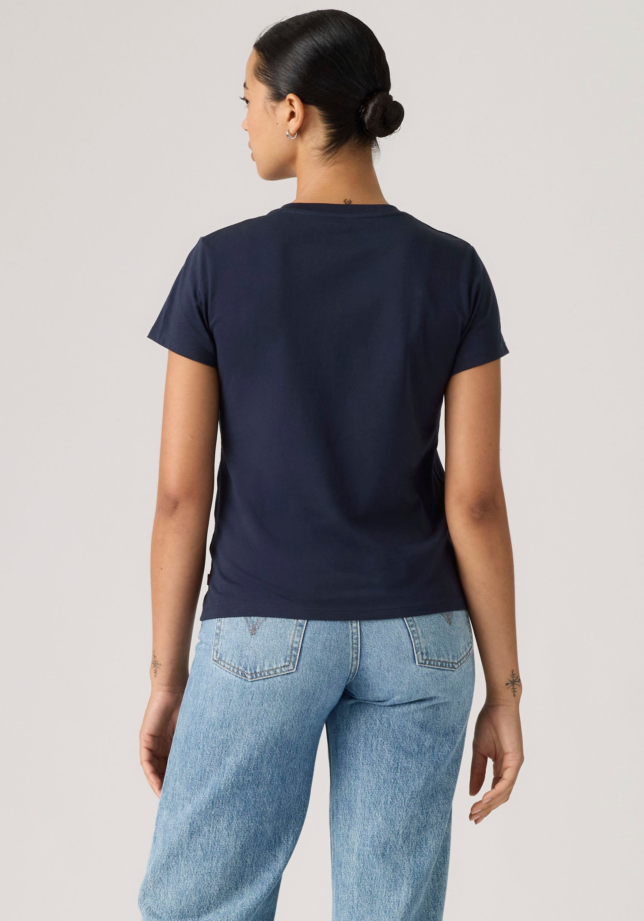 Levi's® Shirt à col rond »THE PERFECT TEE« avec logo en impression métallique holographique
