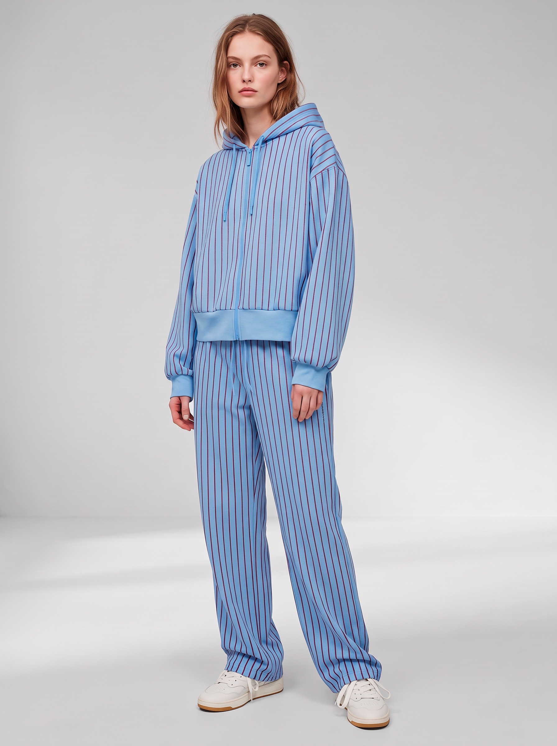 Image of Copenhagen Studios Kapuzensweatjacke modischer Streifen, hochwertig und weich