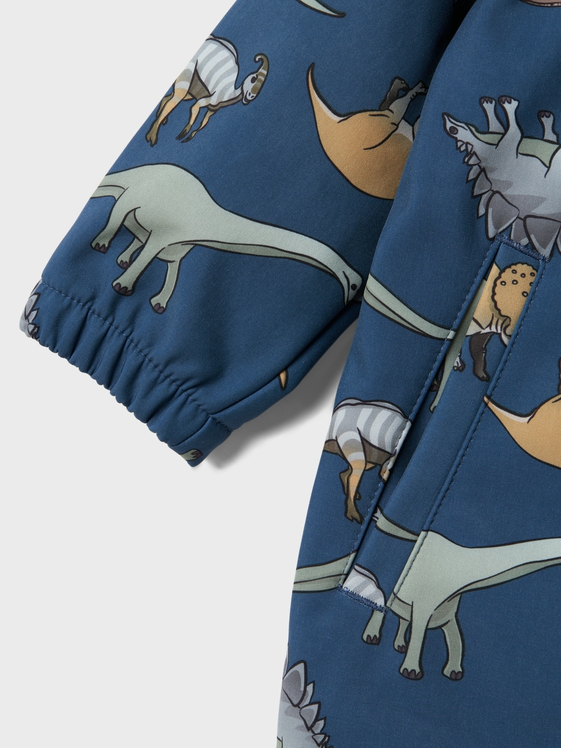 Name It Combinaison softshell »NMMALFA08 SOFTSHELL SUIT AOP1 FO NOOS«
