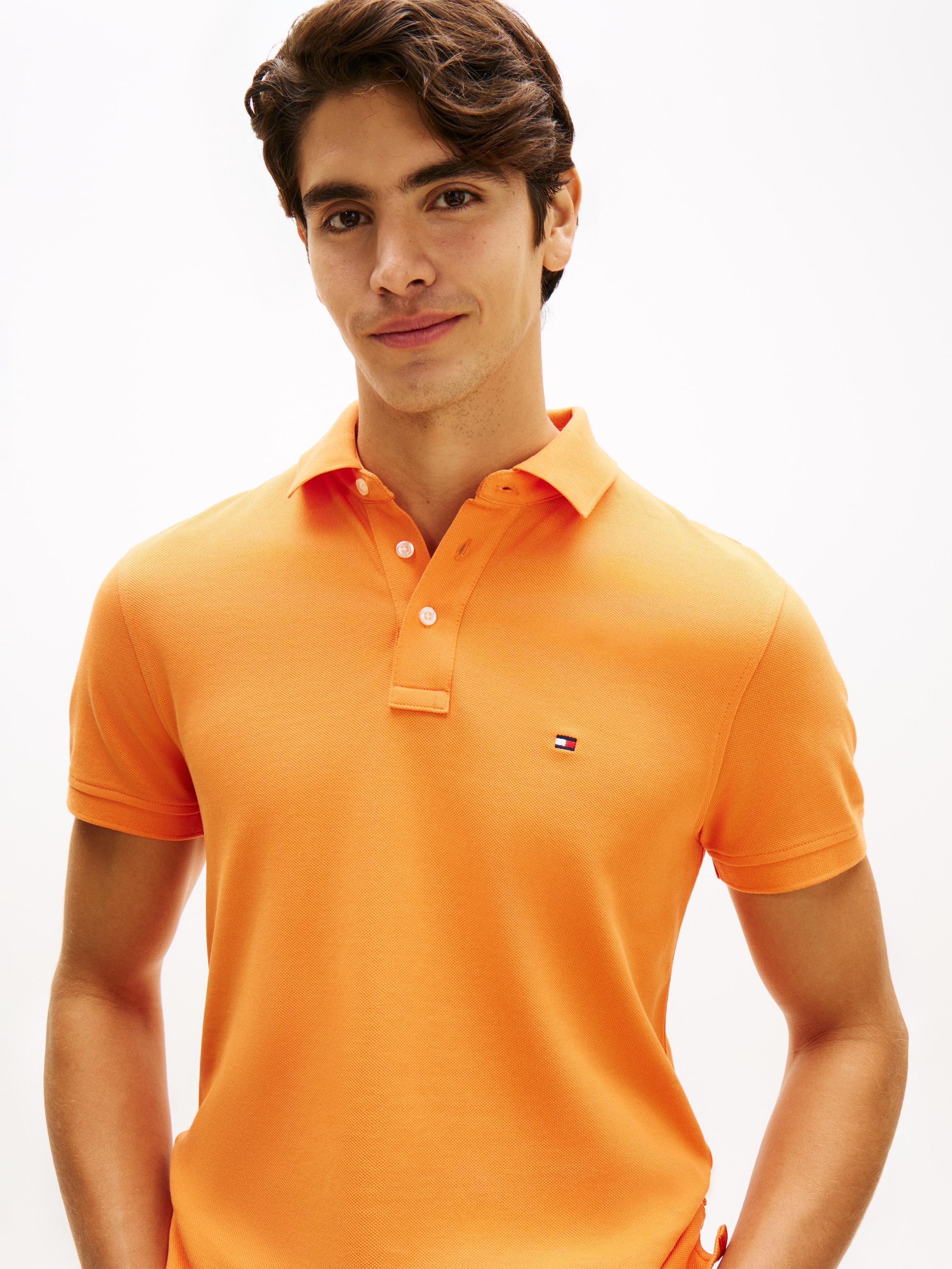 Tommy Hilfiger Polo »1985 SLIM POLO« Markenstickerei, aus Baumwoll-Piqué