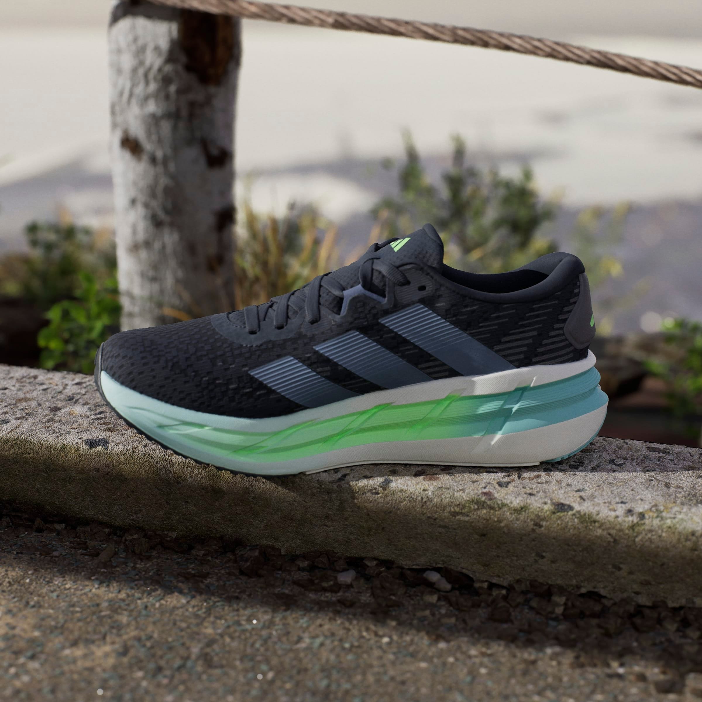 adidas Performance Chaussure de course »ADISTAR 4«