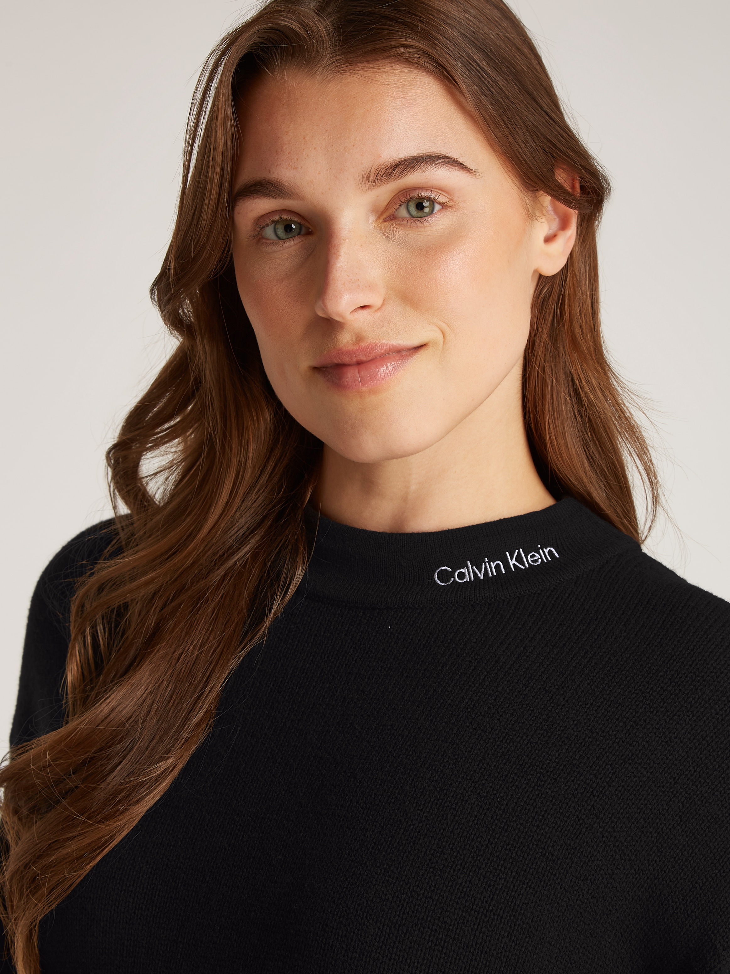 Calvin Klein Jeans Strickpullover »LOGO EMBRO SWEATER«, mit Logostickerei
