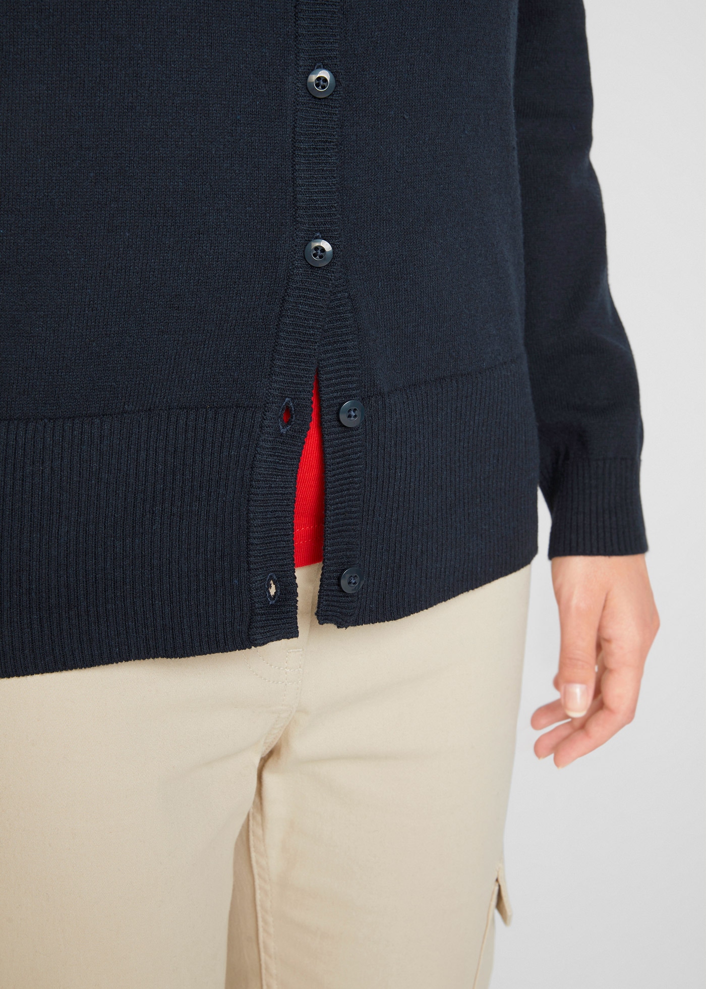 bonprix Veste en tricot gerade Passform, unifarben, aus Baumwollmischung, mit Knopfleiste