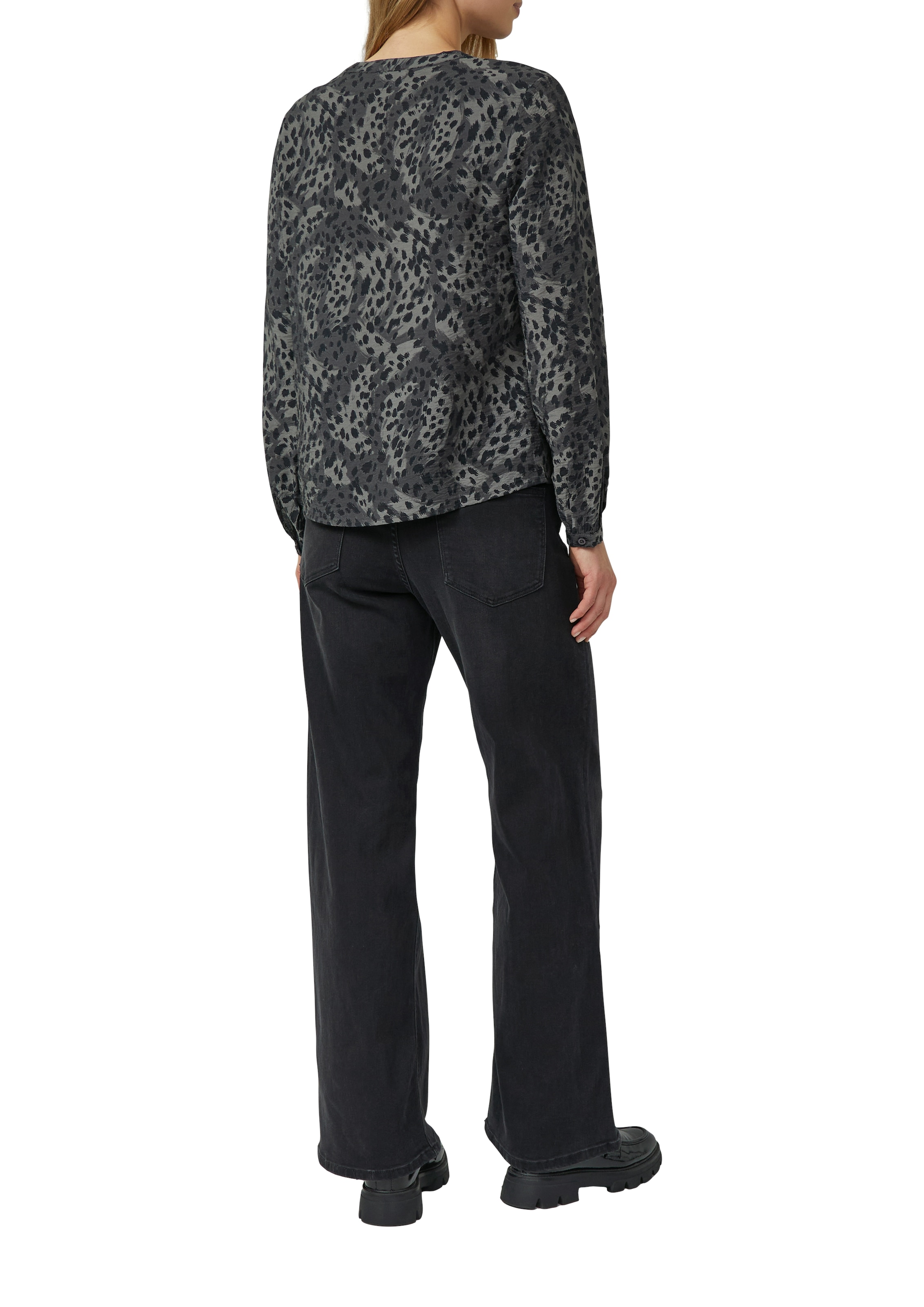 s.Oliver Blouse à manches longues mit All-Over Leo Print