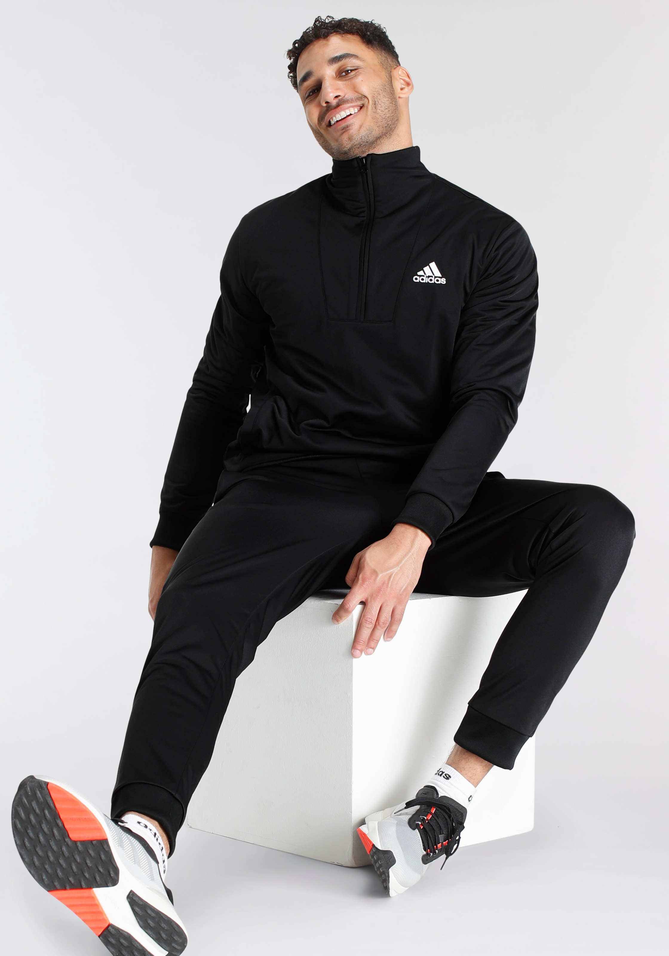adidas Sportswear Trainingsanzug »SMALL LOGO TRICOT«, (2 tlg.)