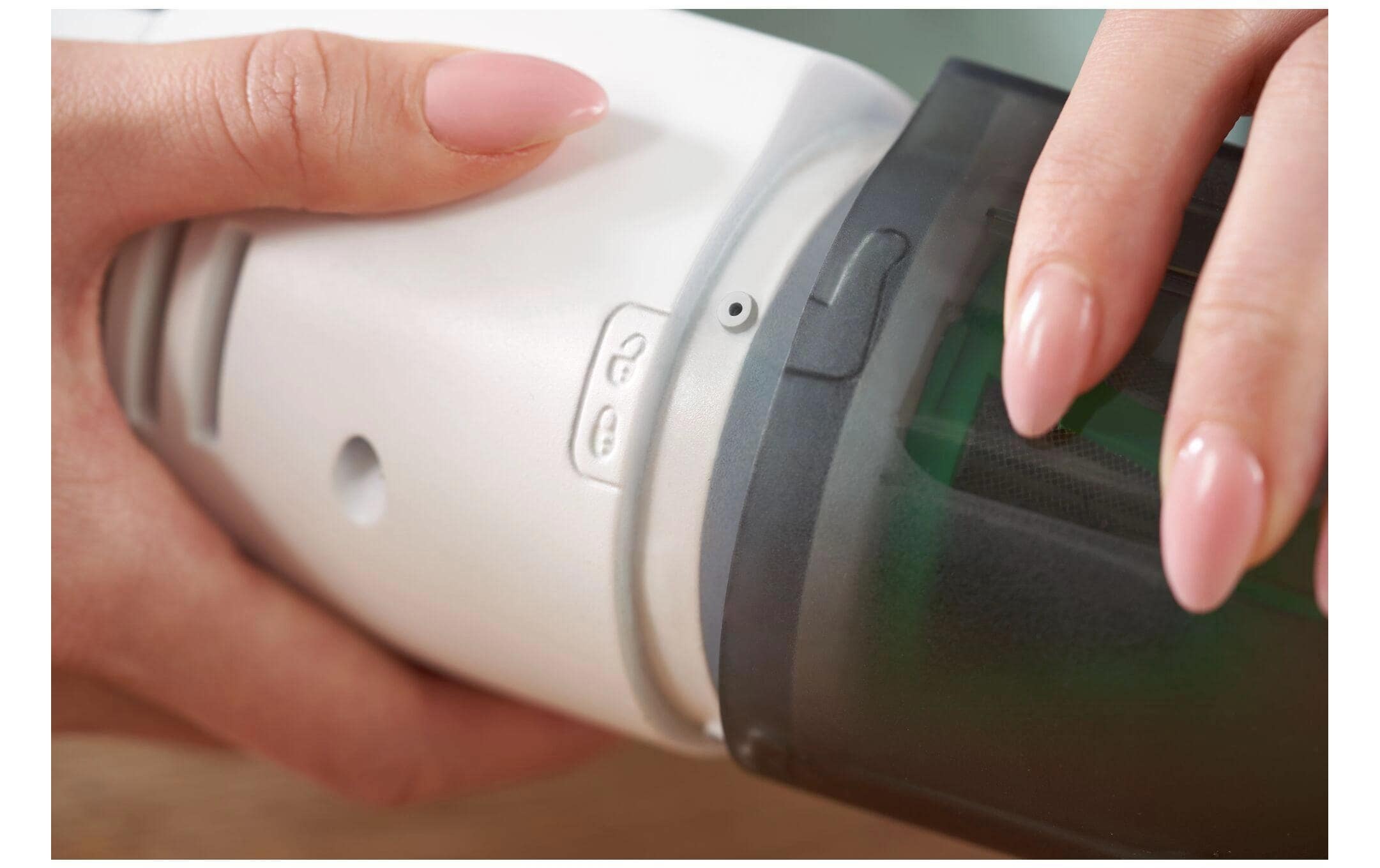Black + Decker Akku-Handstaubsauger »REVHV8C-QW Schwarz/Weiss«