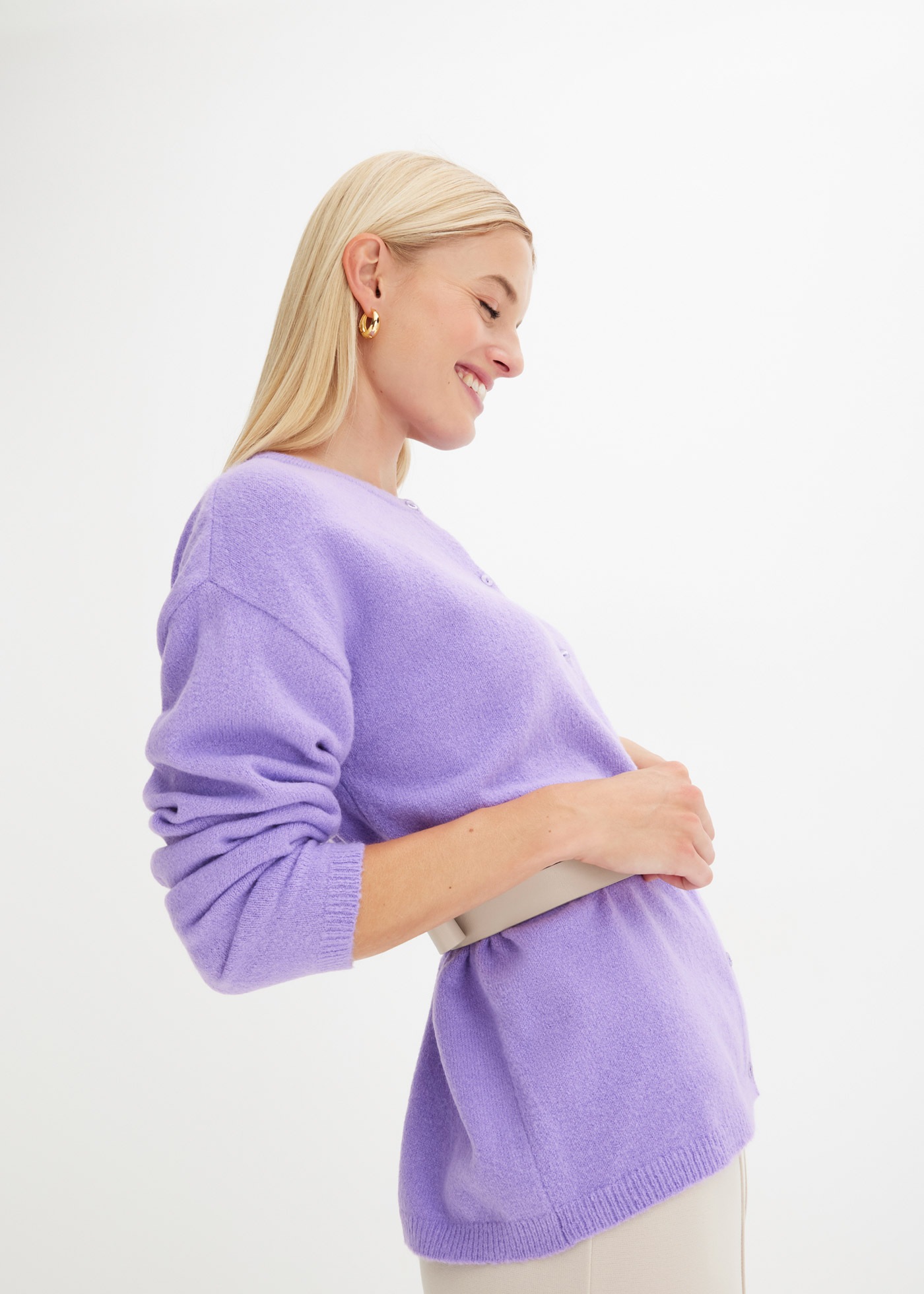 bonprix Veste en tricot »Feinstrickjacke« lässig geschnittene Passform, Feinstrick, eleganter Stil