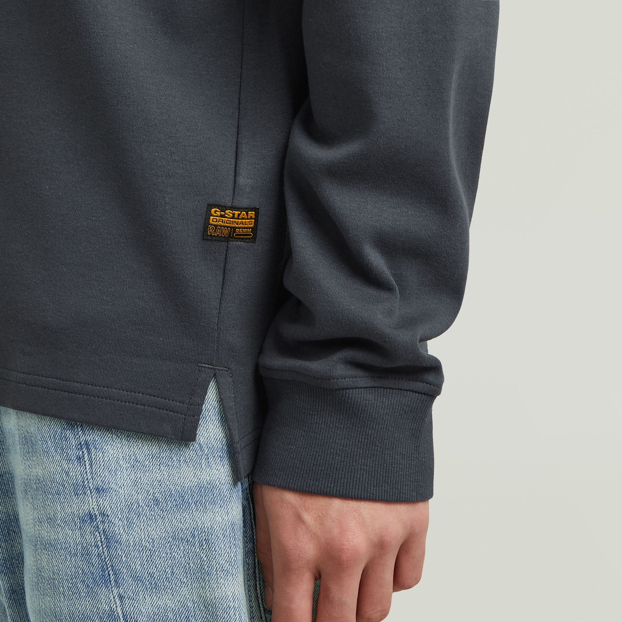 G-STAR Longsleeve »Nifous R« mit geripptem Einsatz vorne