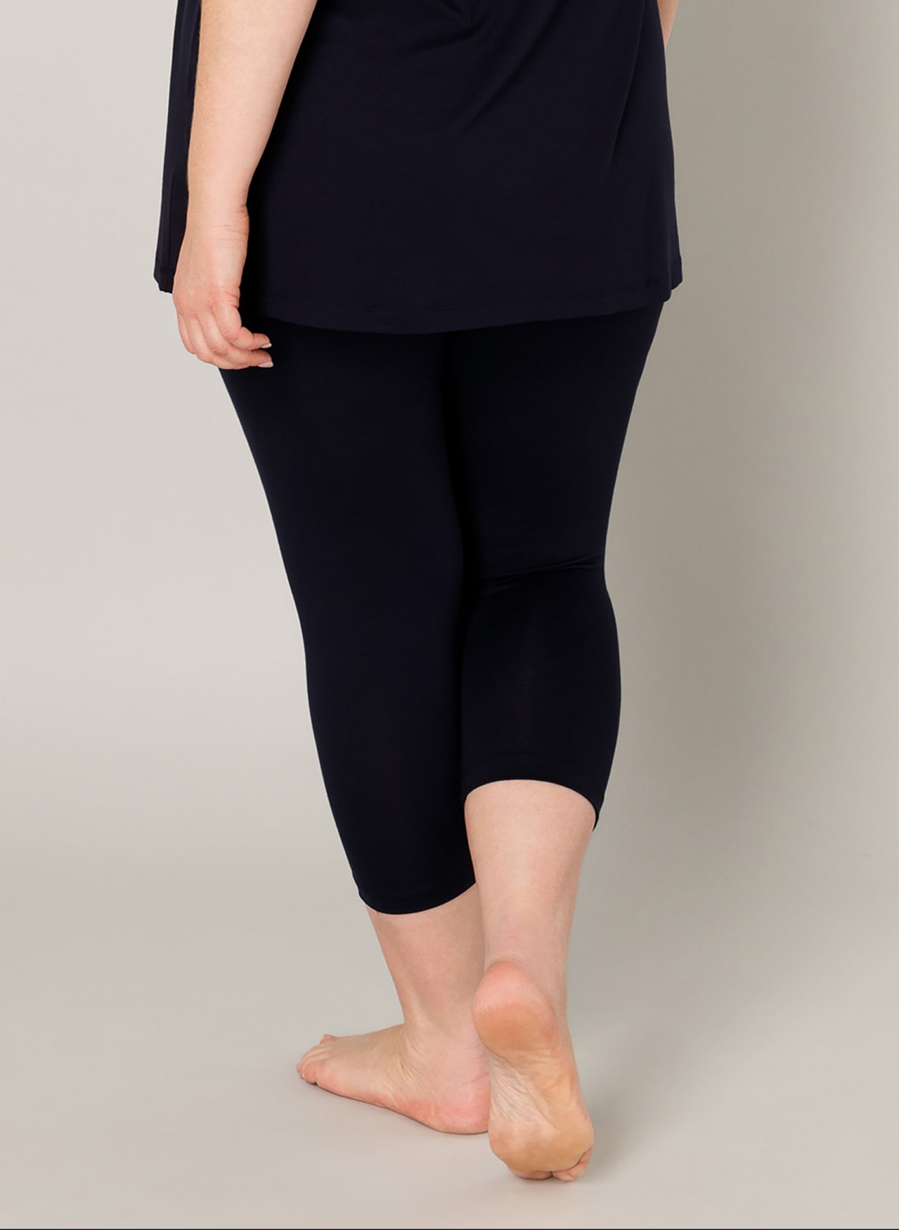 Base Level Curvy Caprileggings »Audrey«