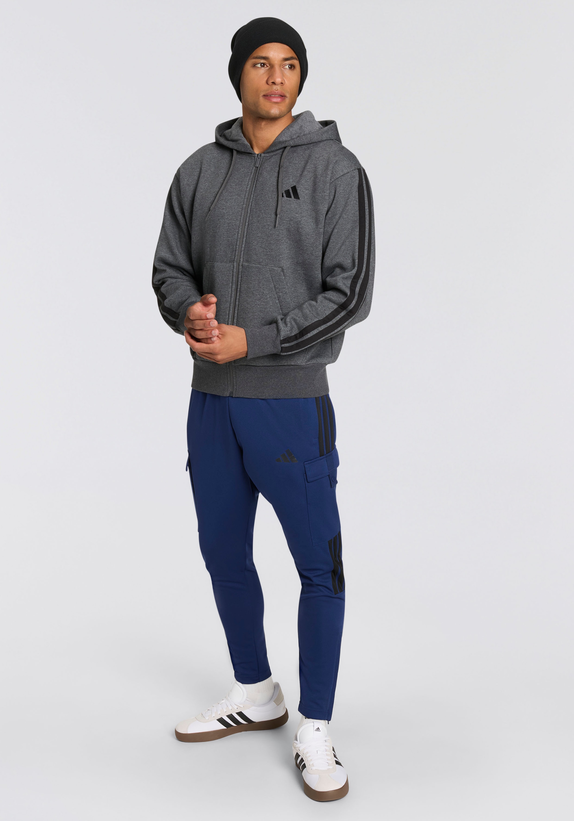 adidas Sportswear Kapuzensweatjacke »M 3S FL FZ HD« 1 tlg. für Laufen und Sportmode, mit Reissverschluss