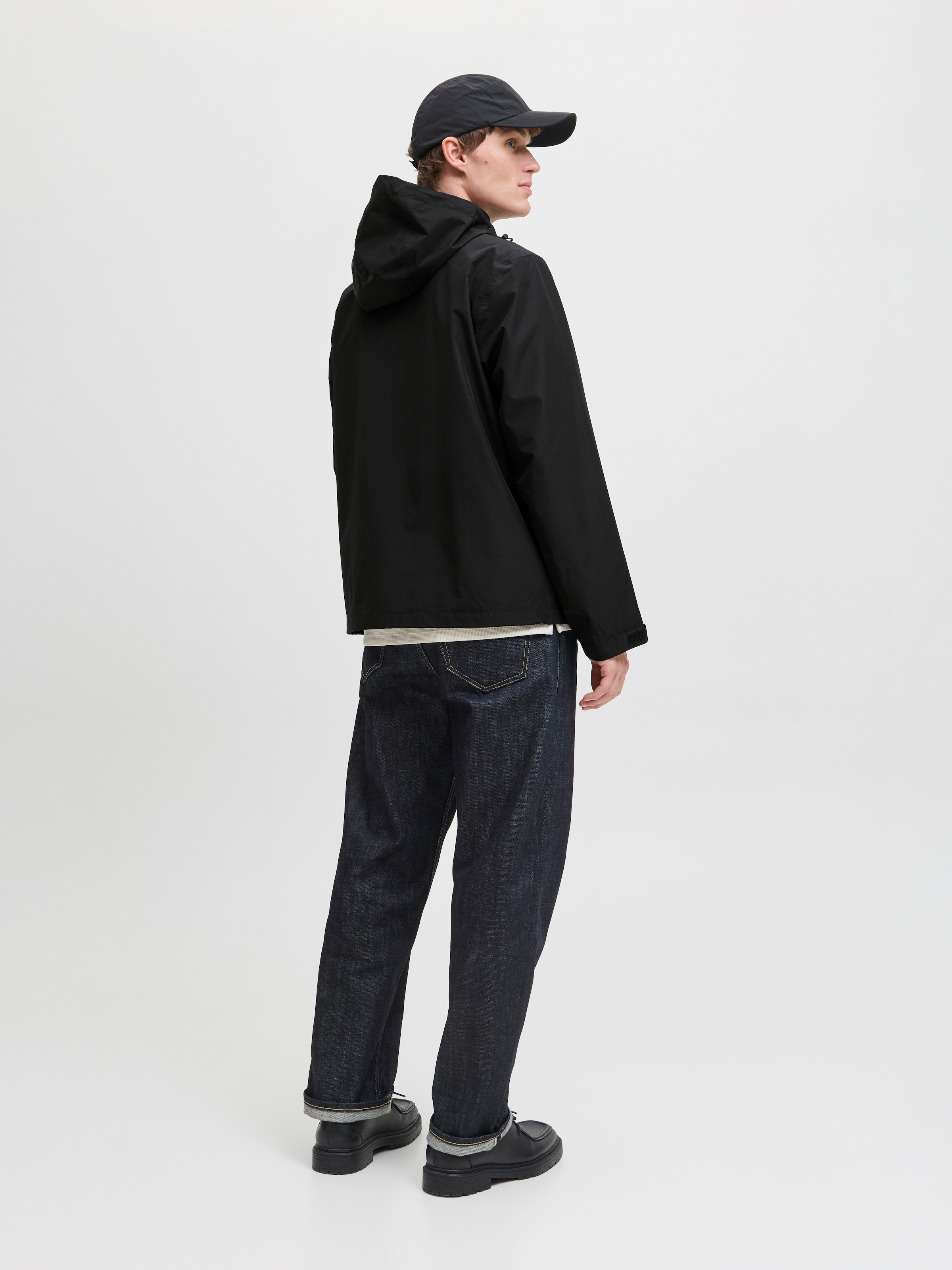 Jack & Jones Outdoorjacke »JJEFLYNN FUNCTIONAL JACKET NOOS«, mit Kapuze
