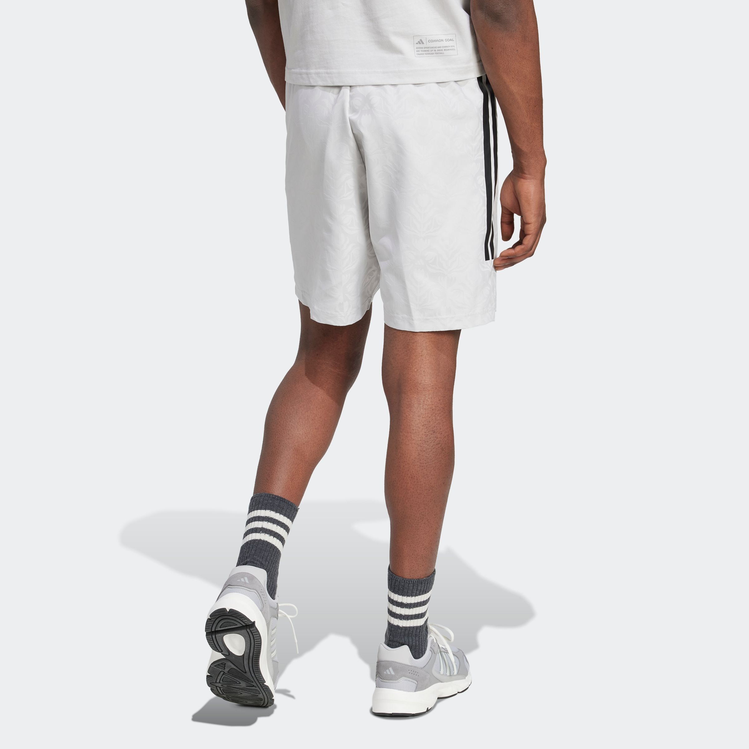 adidas Sportswear Shorts »M TIRO WV SH Q3«, (1 tlg.)