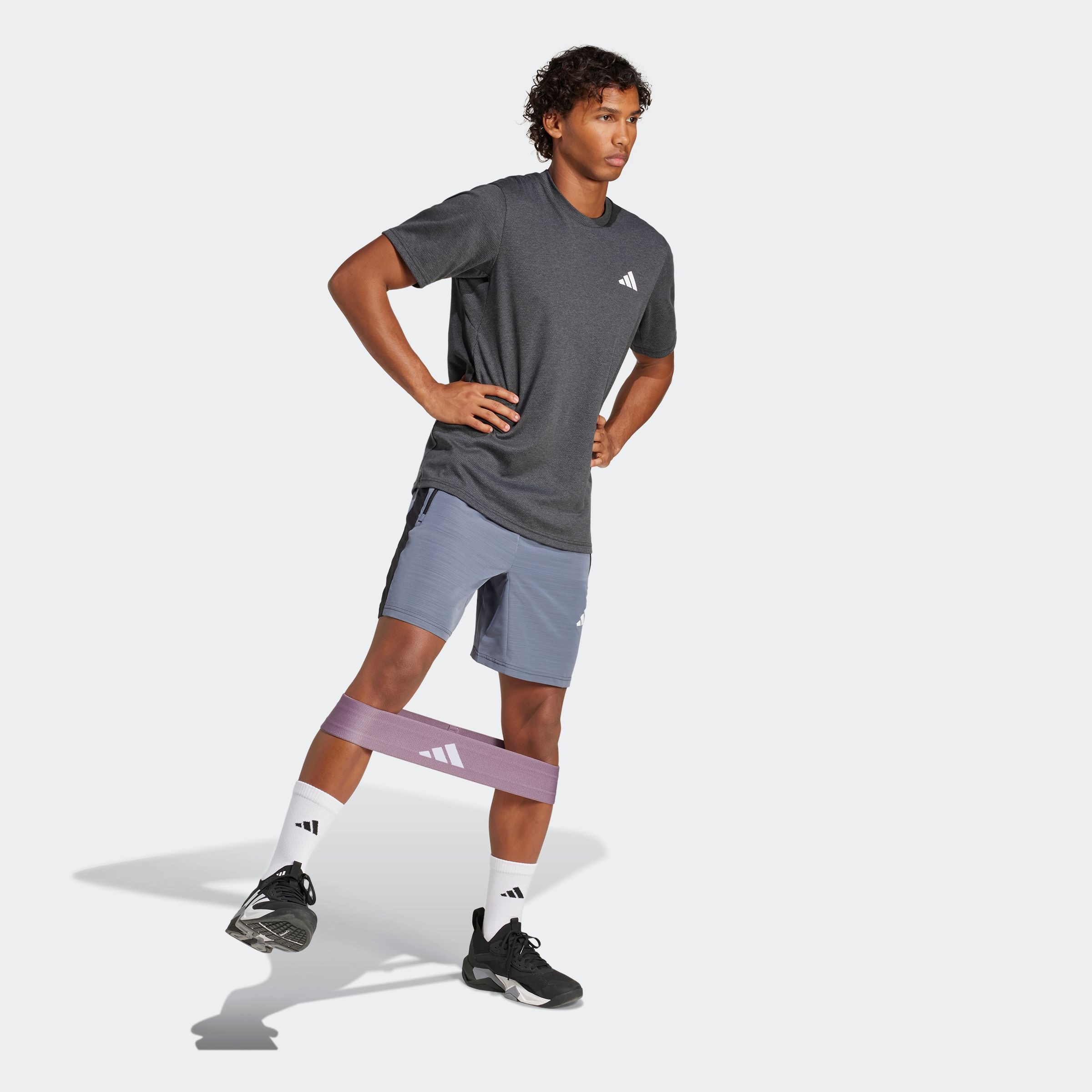 adidas Performance T-Shirt »TR-ES FR NOV T«, Trainingsshirt mit CLIMACOOL, Pikeematerial