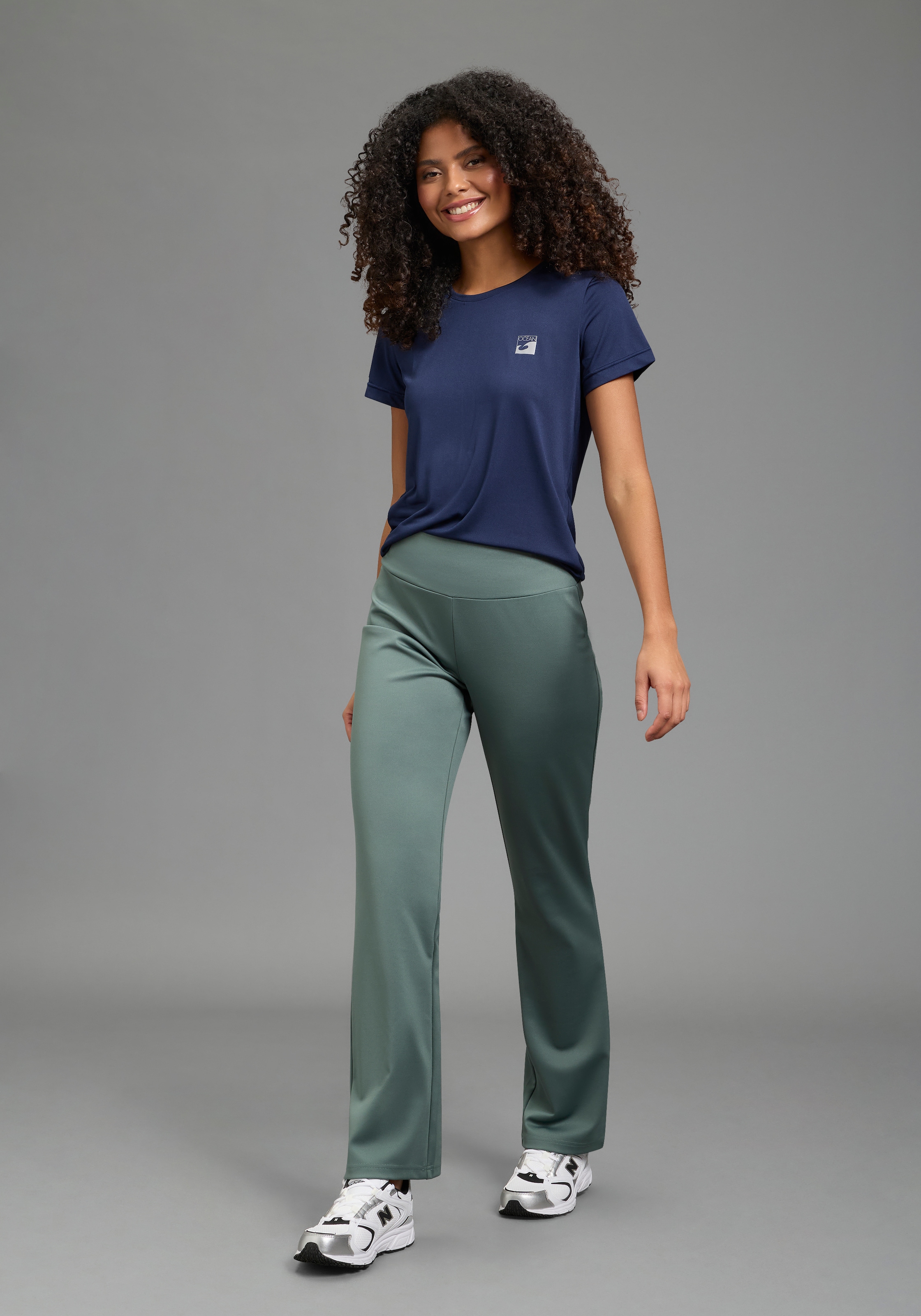 Laura Scott Jerseyhose »SPORTY-BOOTCUT«  aus Polyester und Elasthan, unifarbene Optik