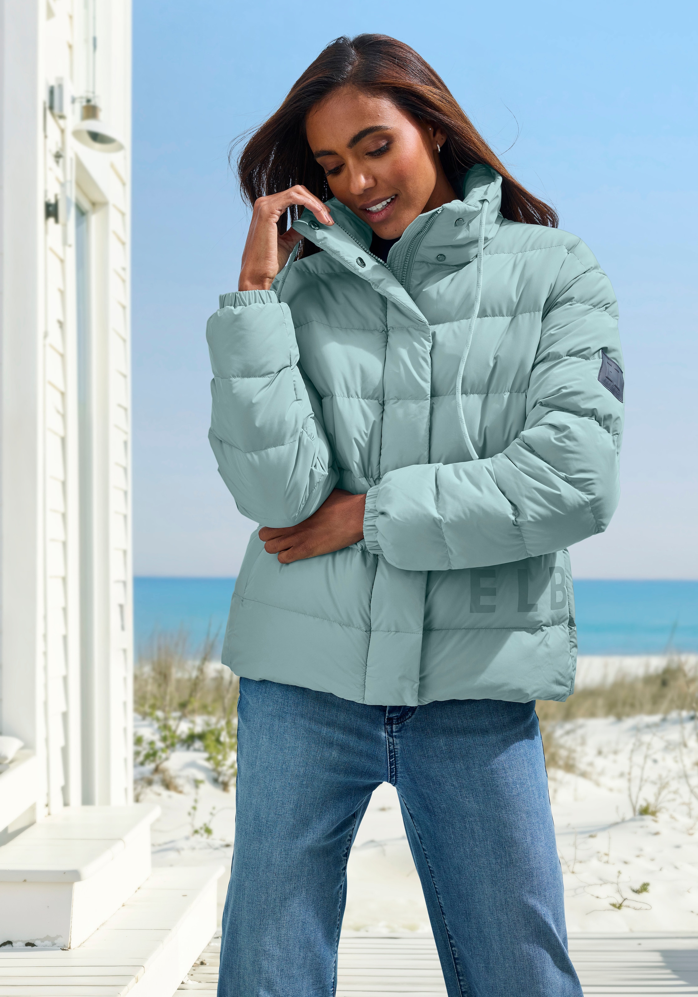Elbsand Steppjacke, mit grossem seitlichen Logo-Print
