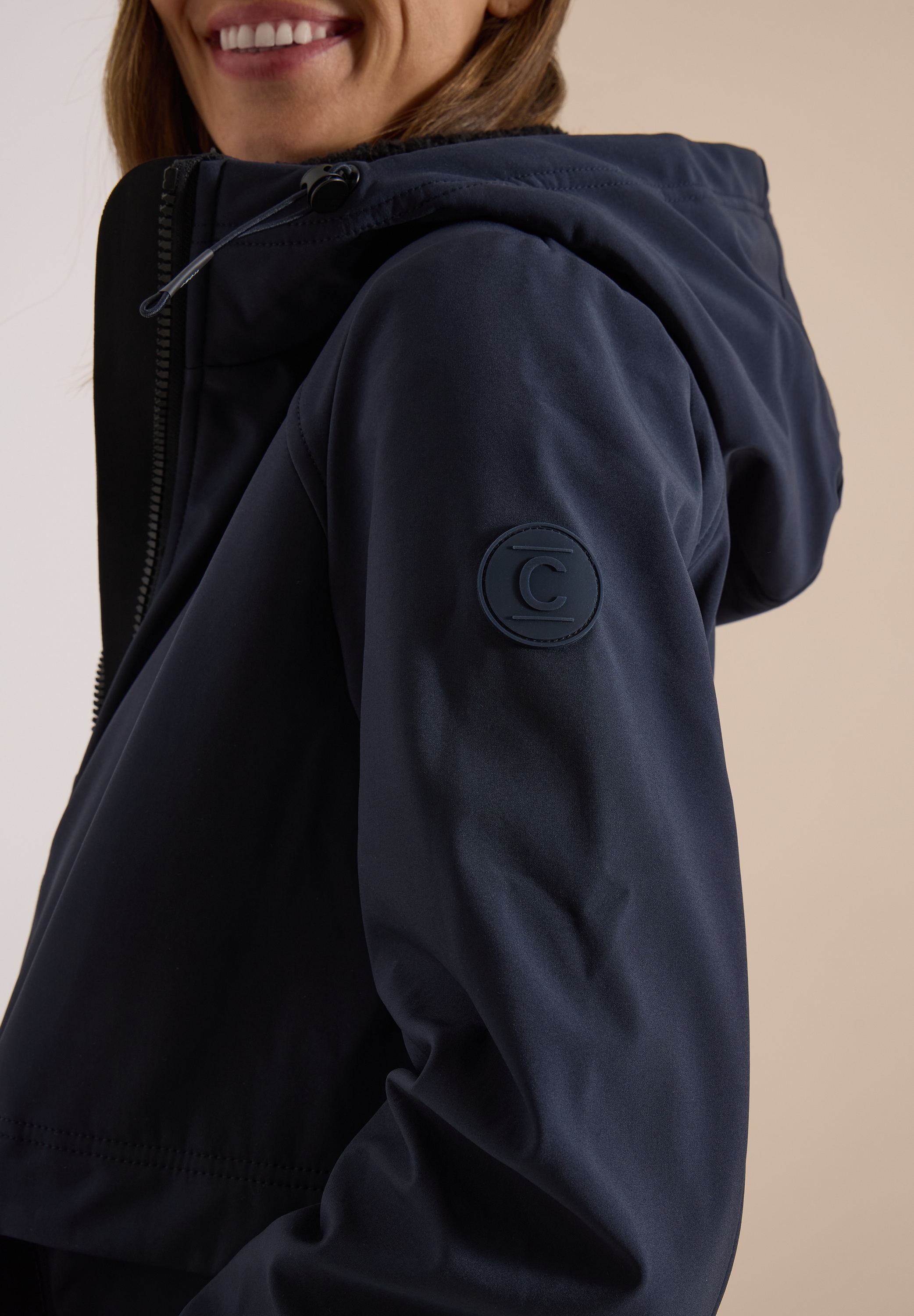 Cecil Manteau softshell avec capuche, déperlant, poches zippées