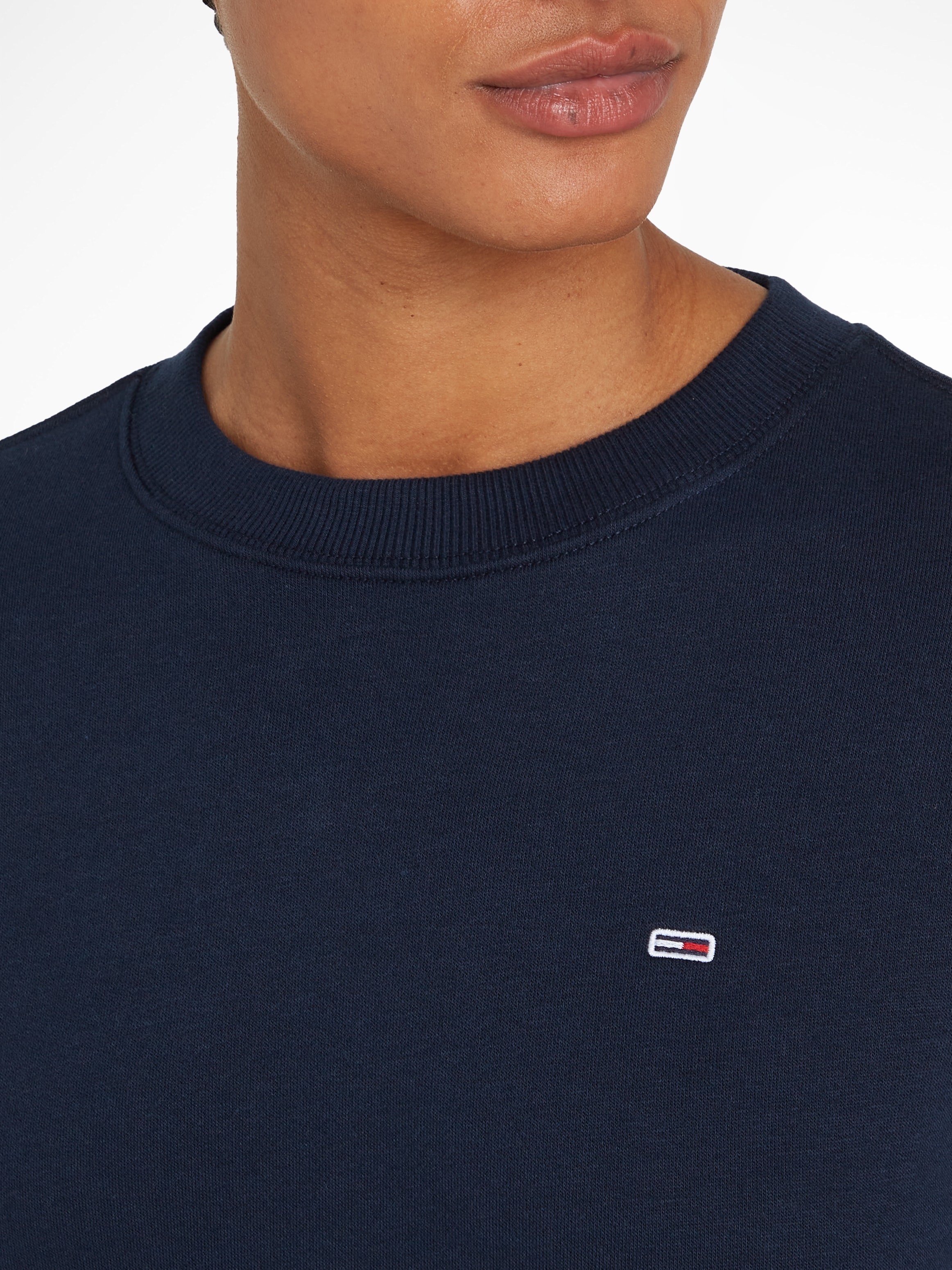 Tommy Jeans Sweatshirt »TJW REG S FLAG CREW«, mit Tommy Jeans Logo-Flag auf der Brust