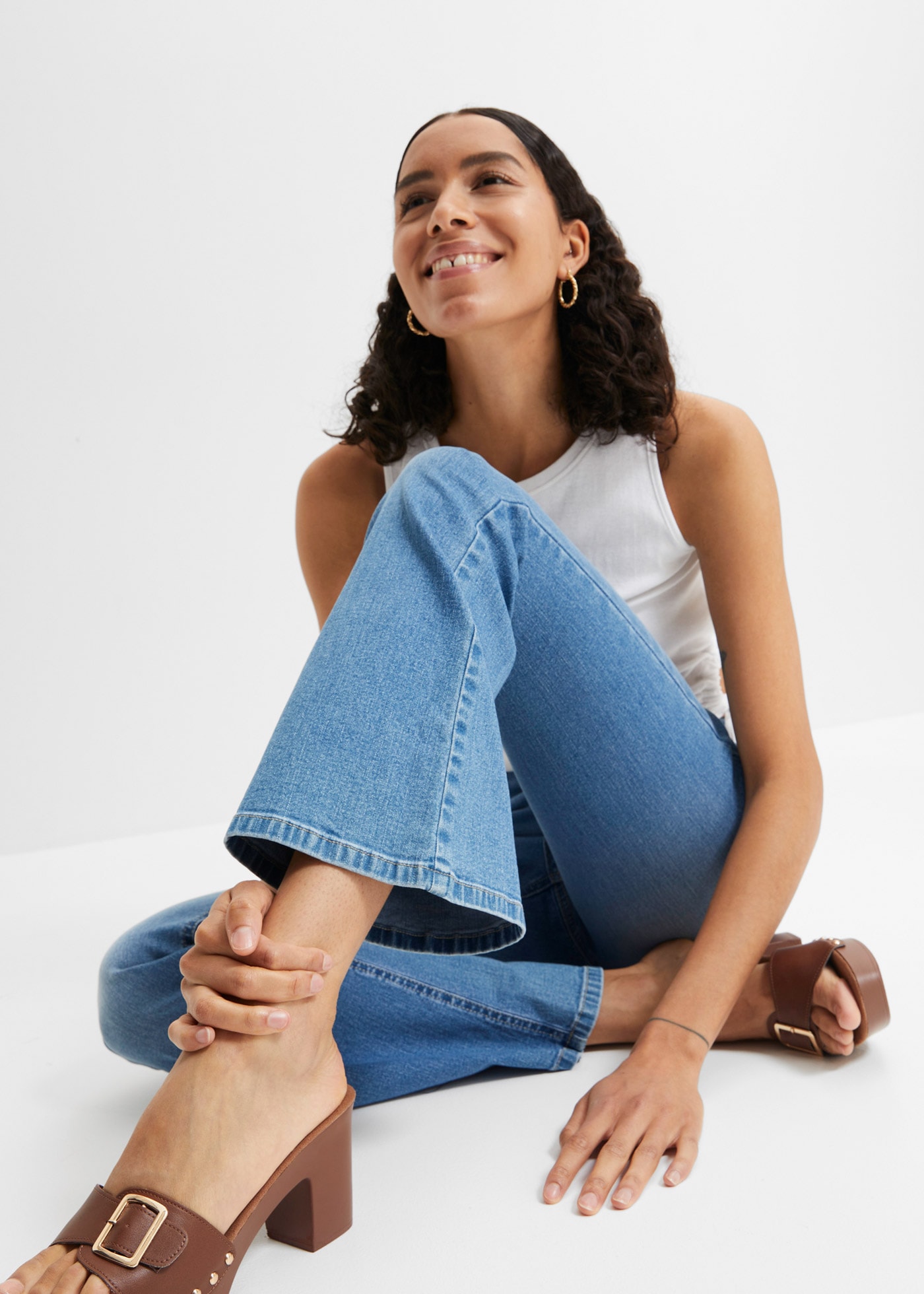 bonprix Schlagjeans Flared Jeans High Waist