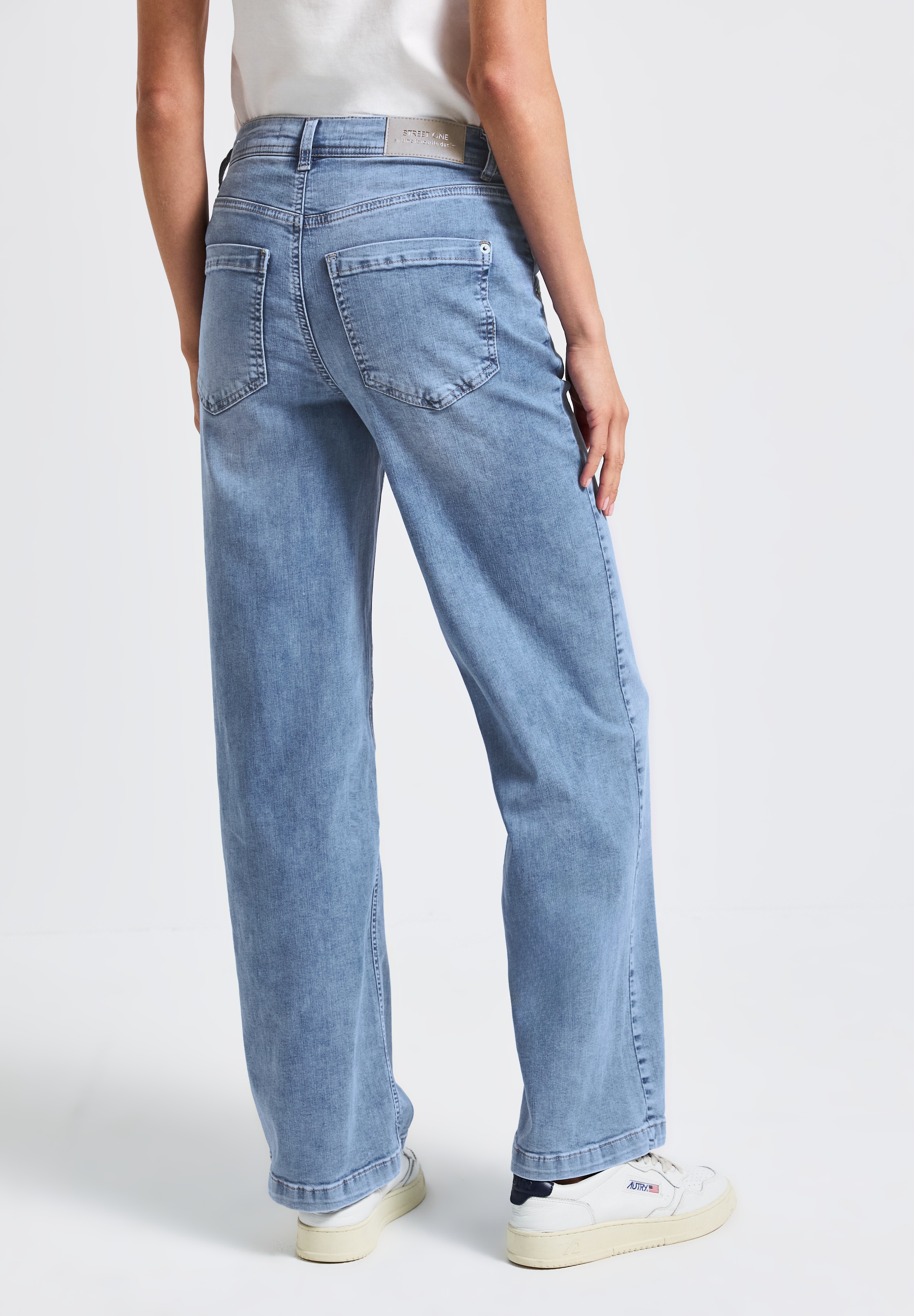 STREET ONE Weite Jeans, im 4-Pocket Style