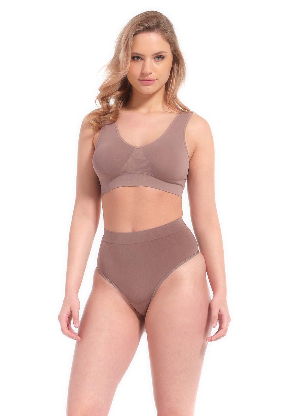 MAGIC Bodyfashion Shapingstring »Comfort Thong«, glatte, nahtlose Verarbeitung für ein unsichtbares Aussehen