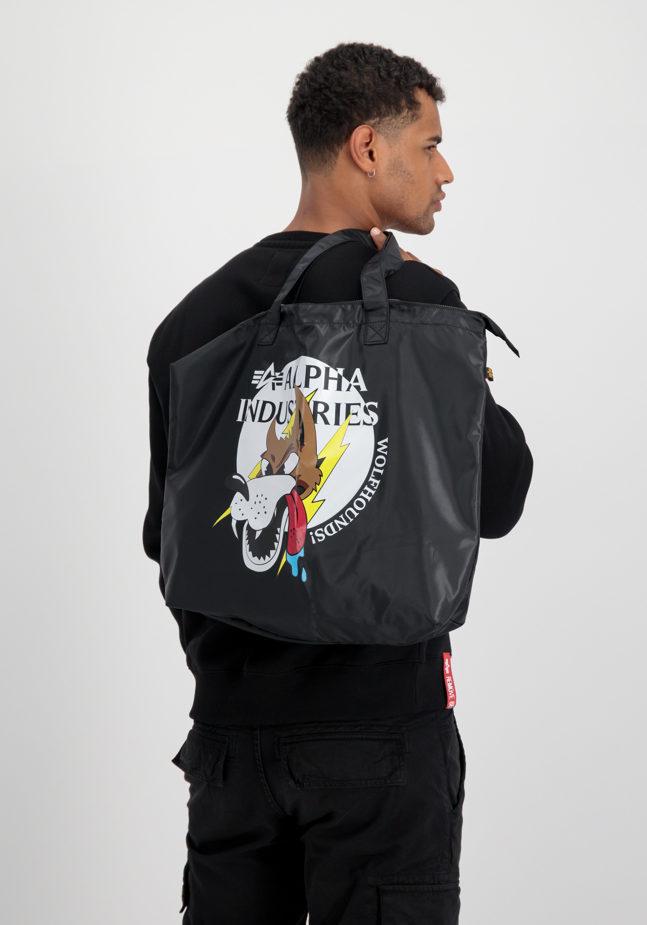 Image of Alpha Industries Tragetasche "Wolfhounds Zip Shopper"