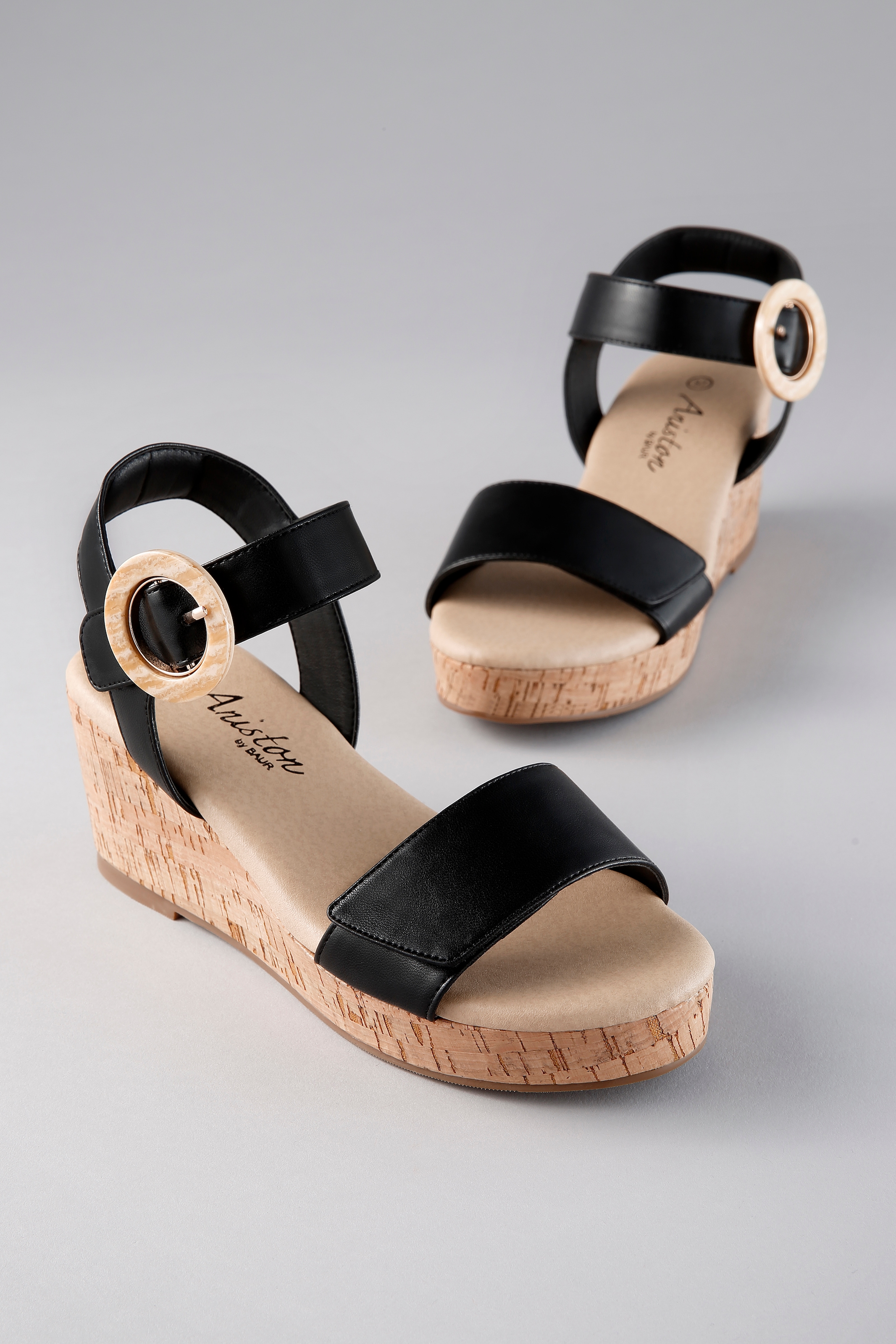 Image of Aniston SHOES Plateausandale Sommerschuh, Sandalette - NEUE KOLLEKTION