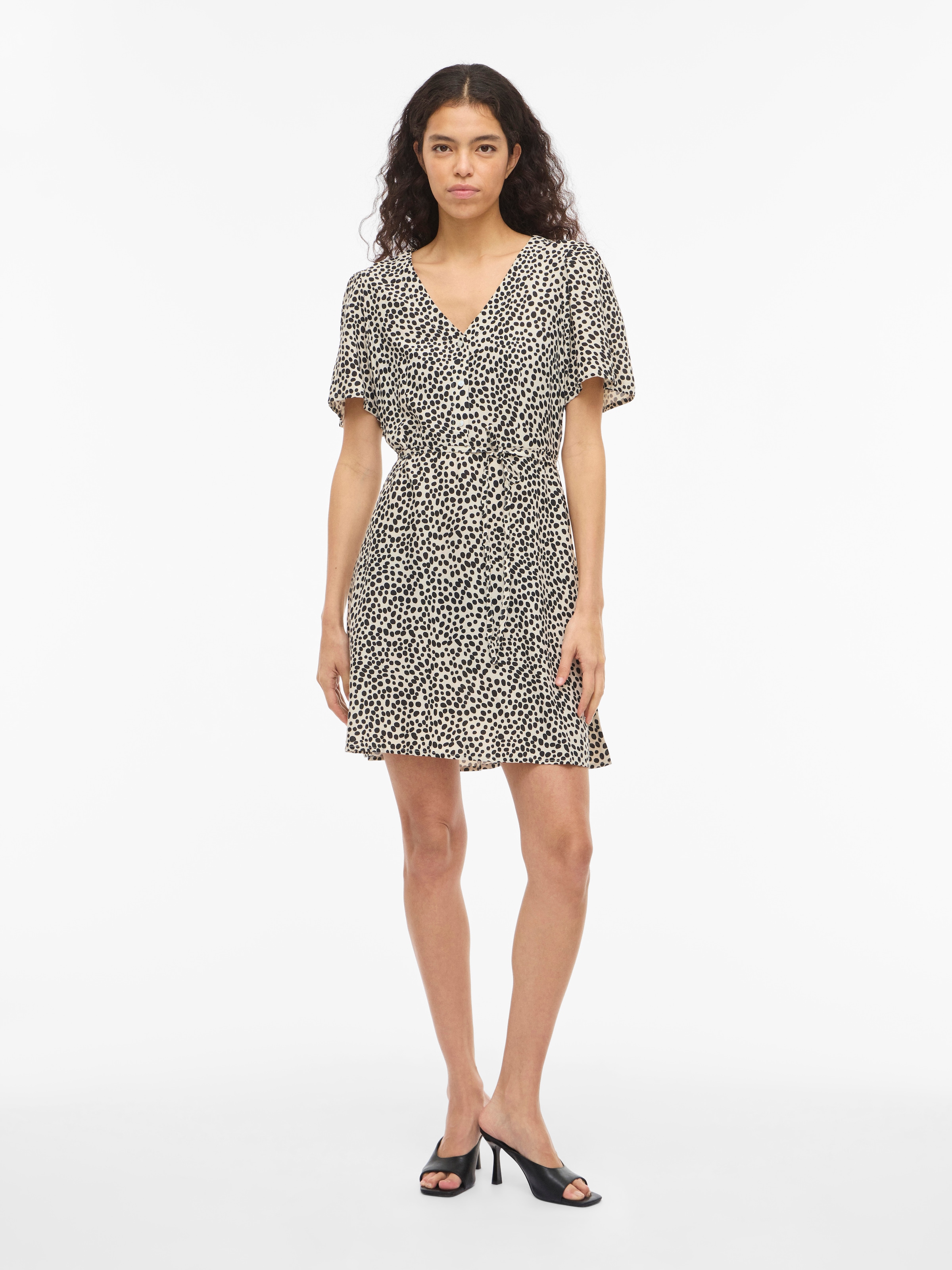 Vila Mini-robe »VIGRACE V-NECK S/S SHORT DRESS - NOOS« robe d'été,