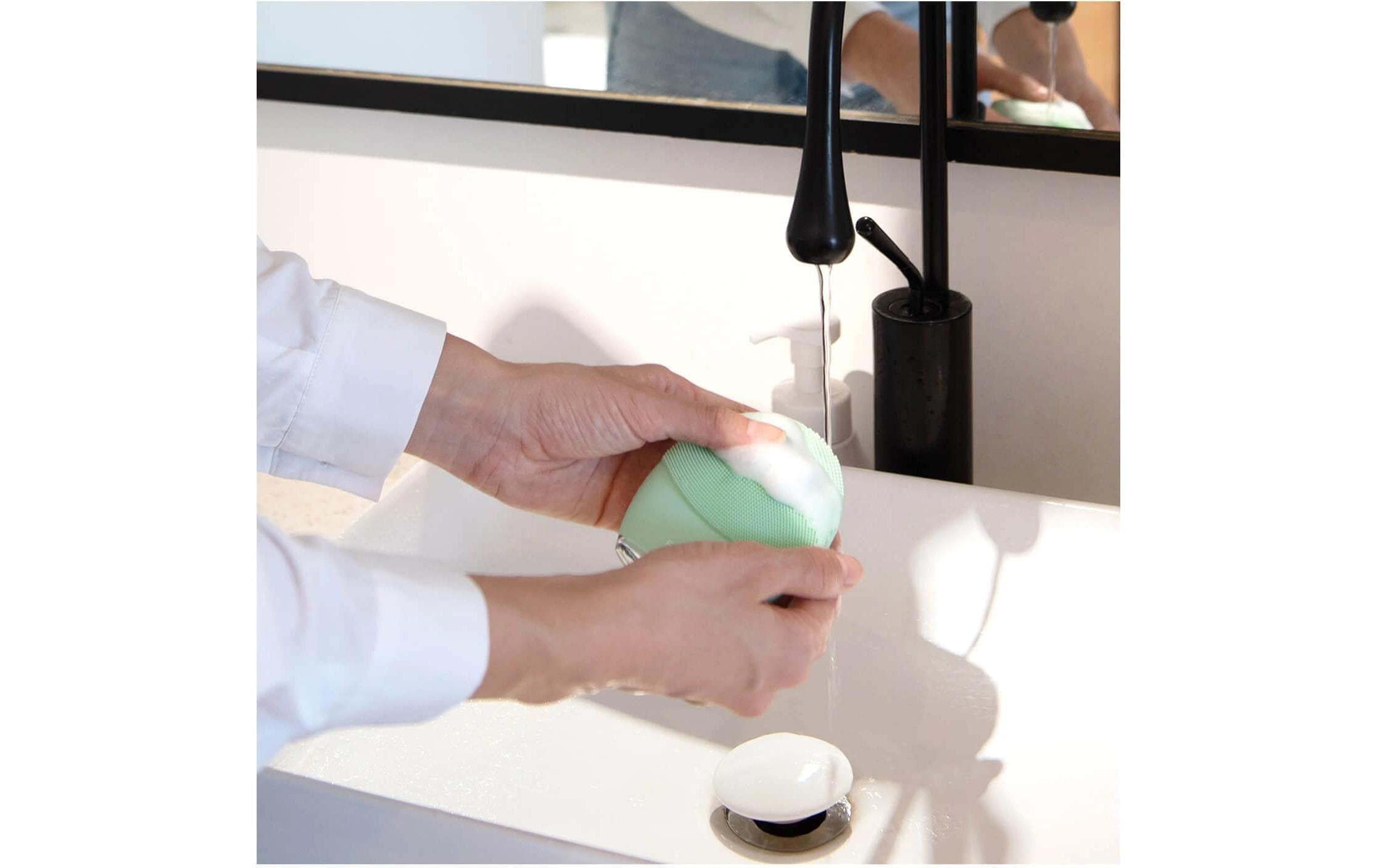 FOREO Elektrische Gesichtsreinigungsbürste »LUNA™ 4 combination skin«